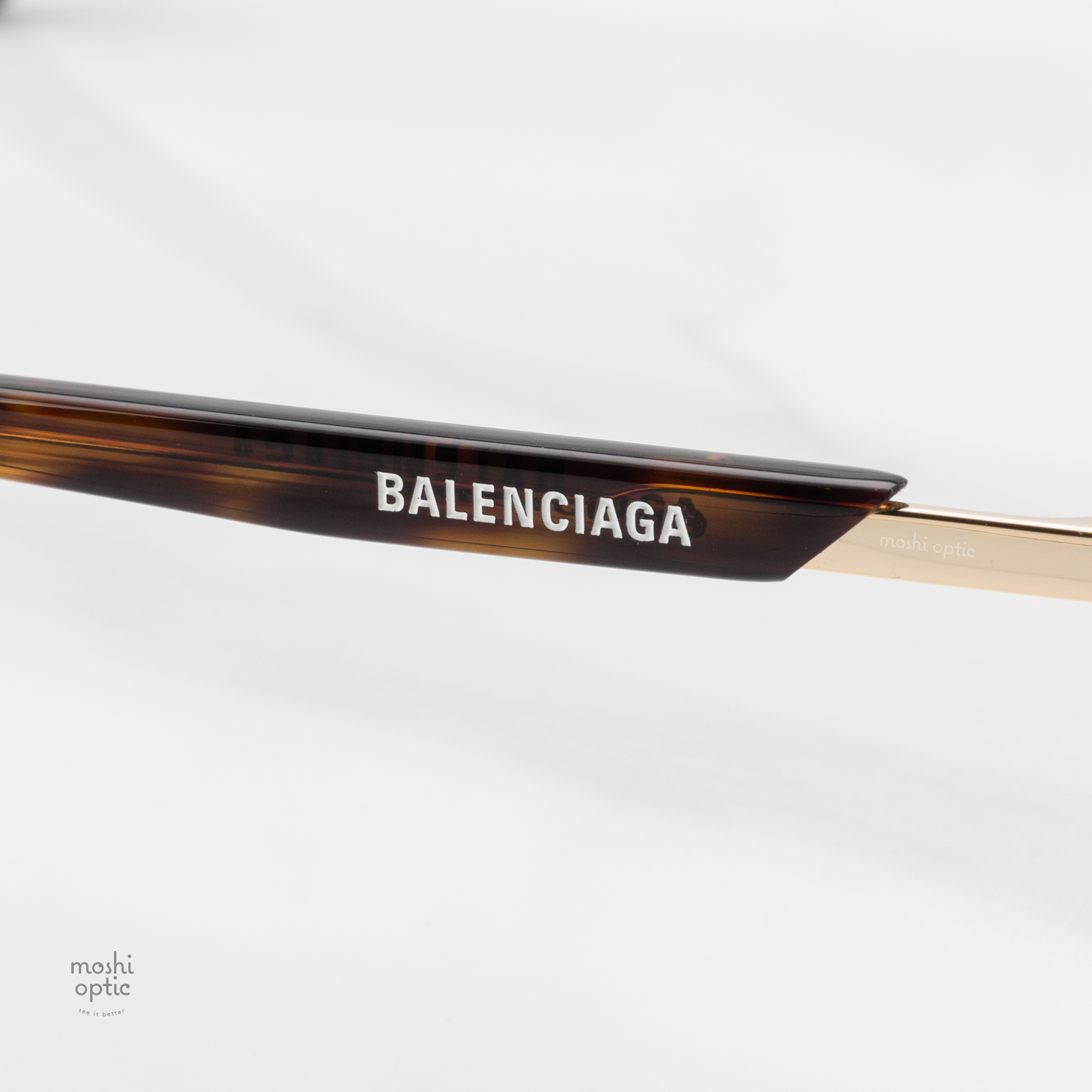 แว่นสายตา Balenciaga BB0248O 002