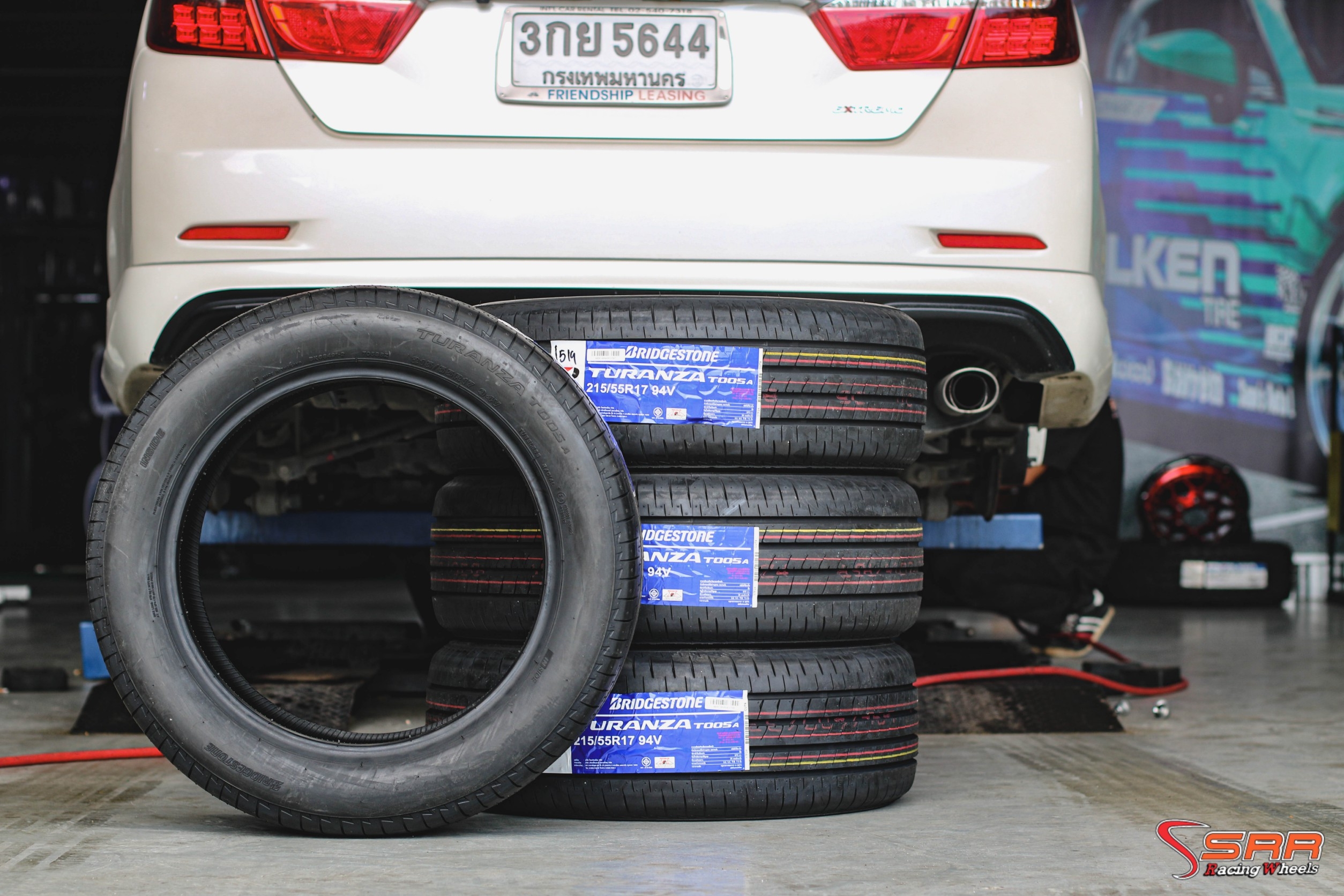 BRIDGESTONE T005A 215/55R17 ปี19