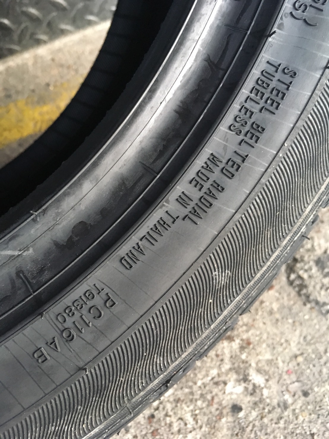 DUNLOP LM704 185-55-15 ปี18 ซื้อ2แถม2 เข้ามาใหม่