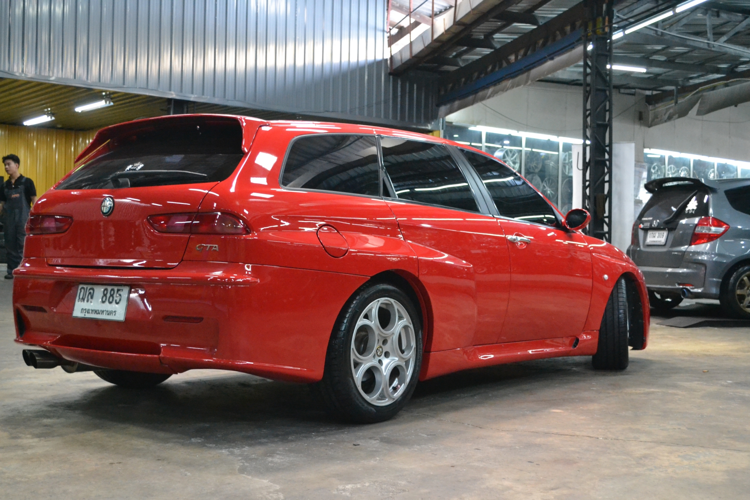 PIRELLI P1 225-45-17 ซื้อ2แถม2 ลดราคาพิเศษ