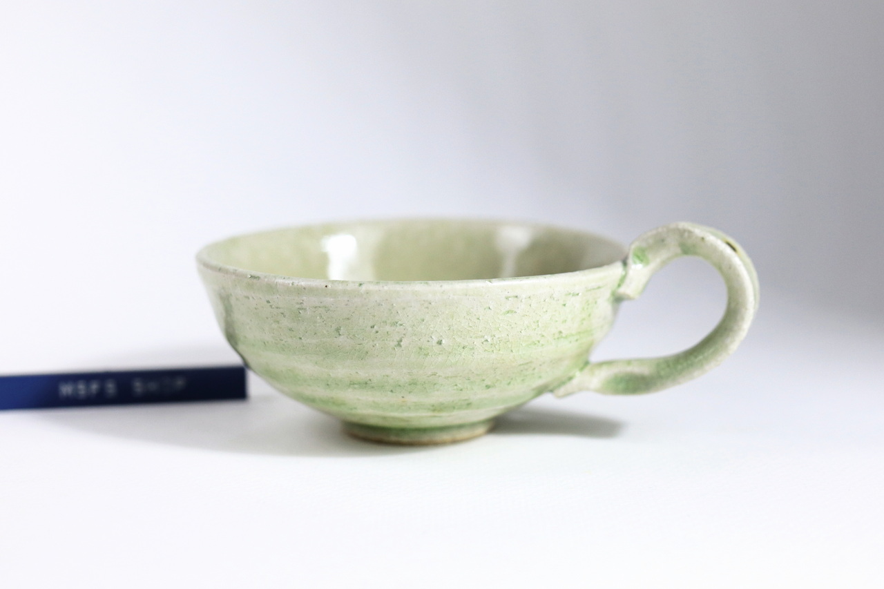 [Vintage] แก้วน้ำชา Handmade ทรงเตี้ย สีเขียว