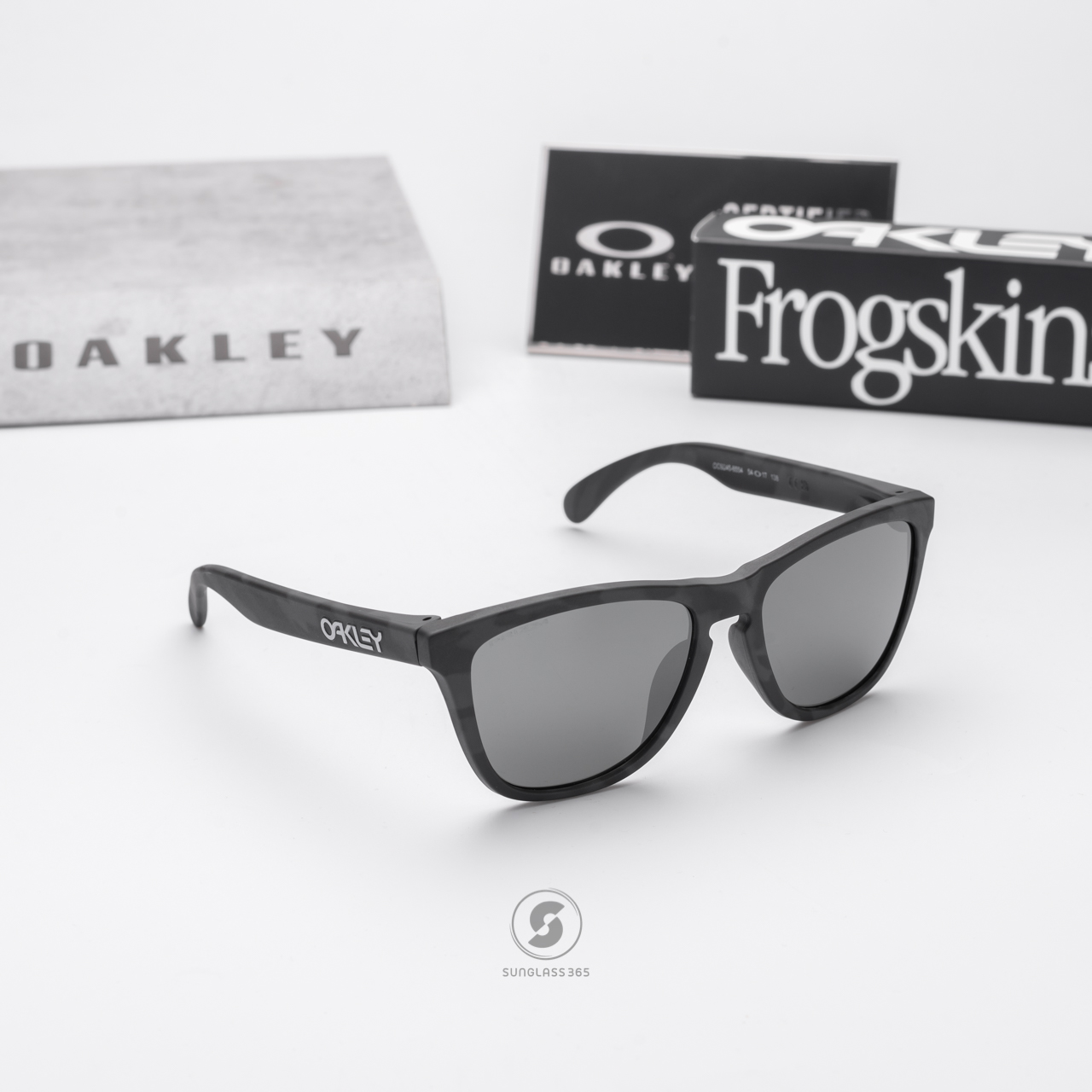 Oakley OO9245-65 Frogskins prizm black