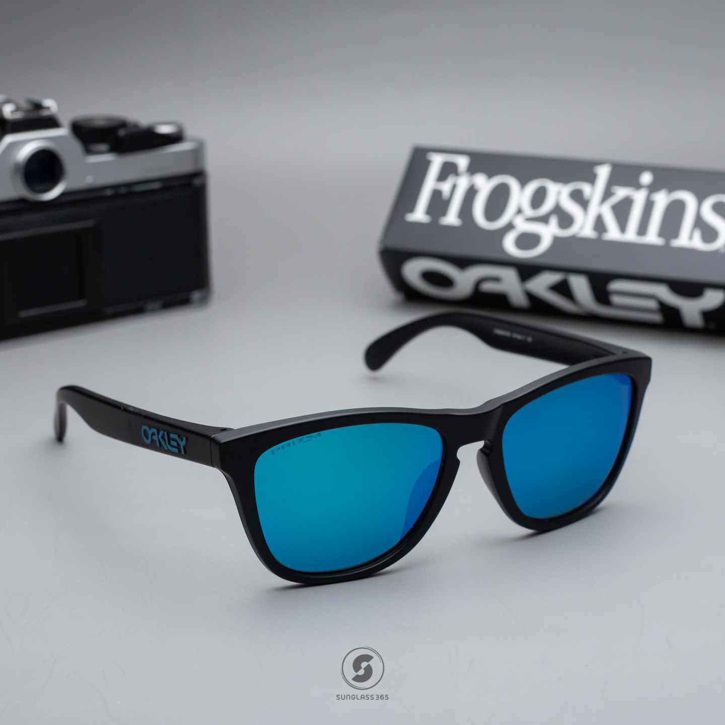 Oakley OO9245-61 Frogskins prizm sapphire