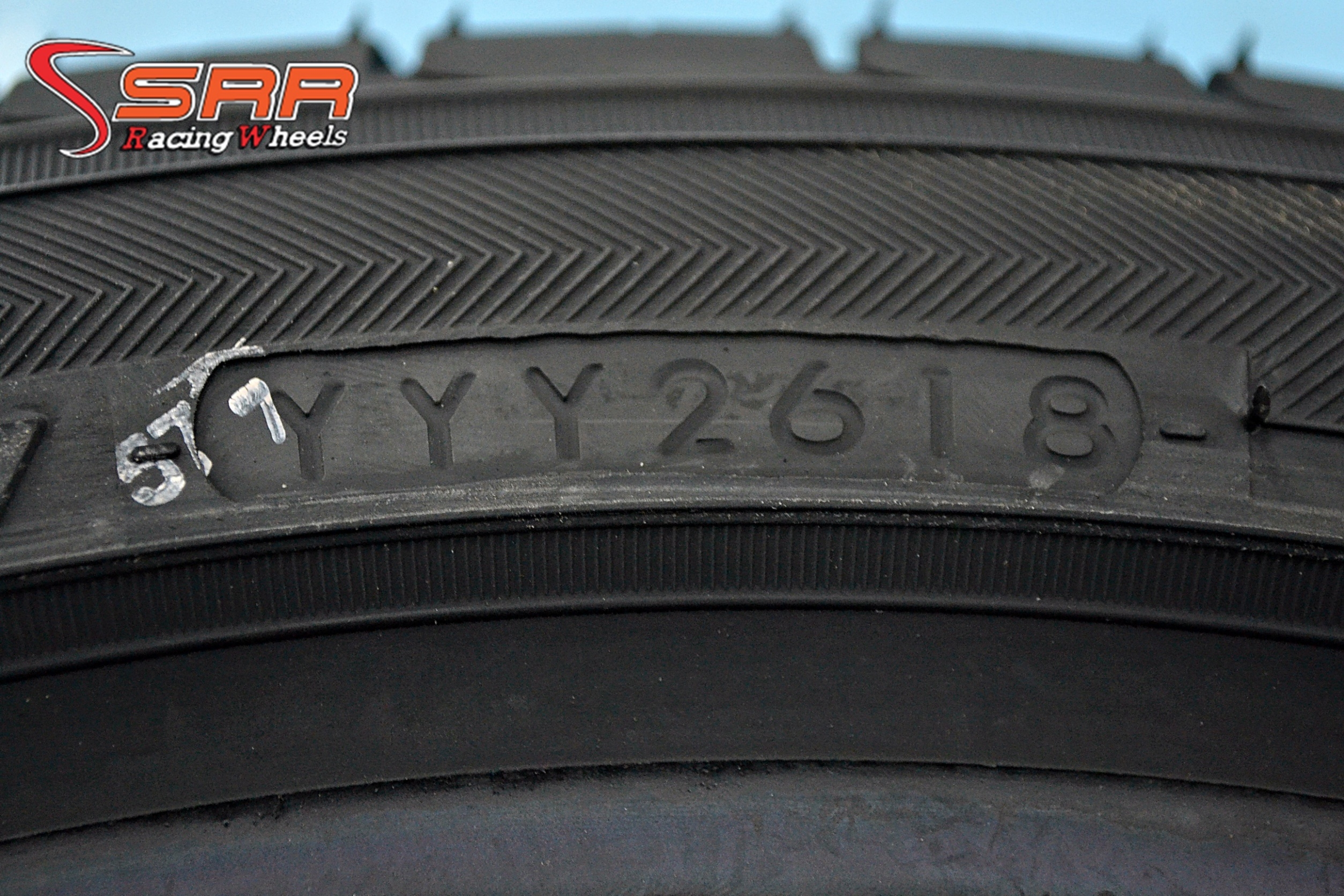 YOKOHAMA ALLIANCE 225/40-18 ราคาพิเศษ