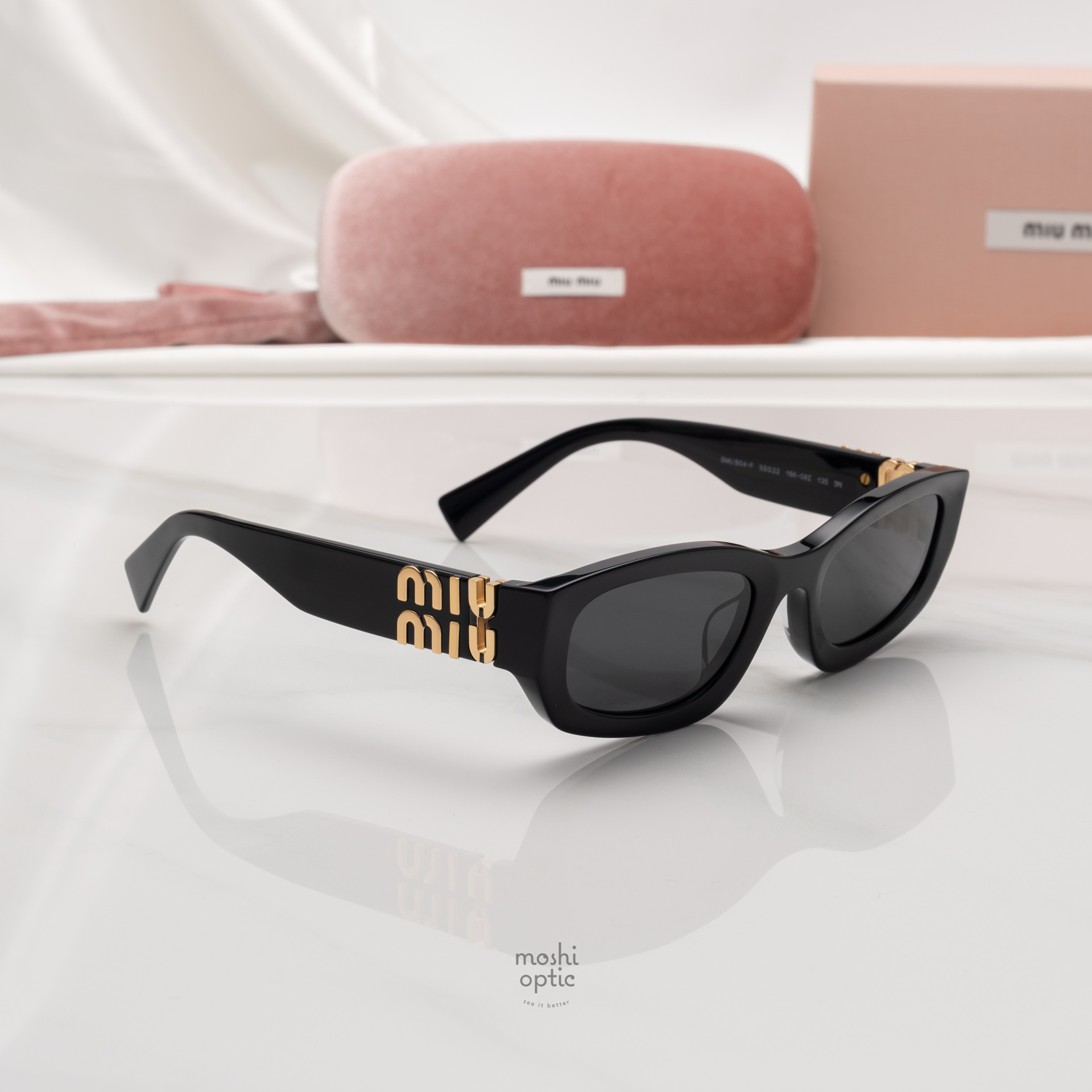 แว่นกันแดด Miu Miu MUB04SF 16K08Z
