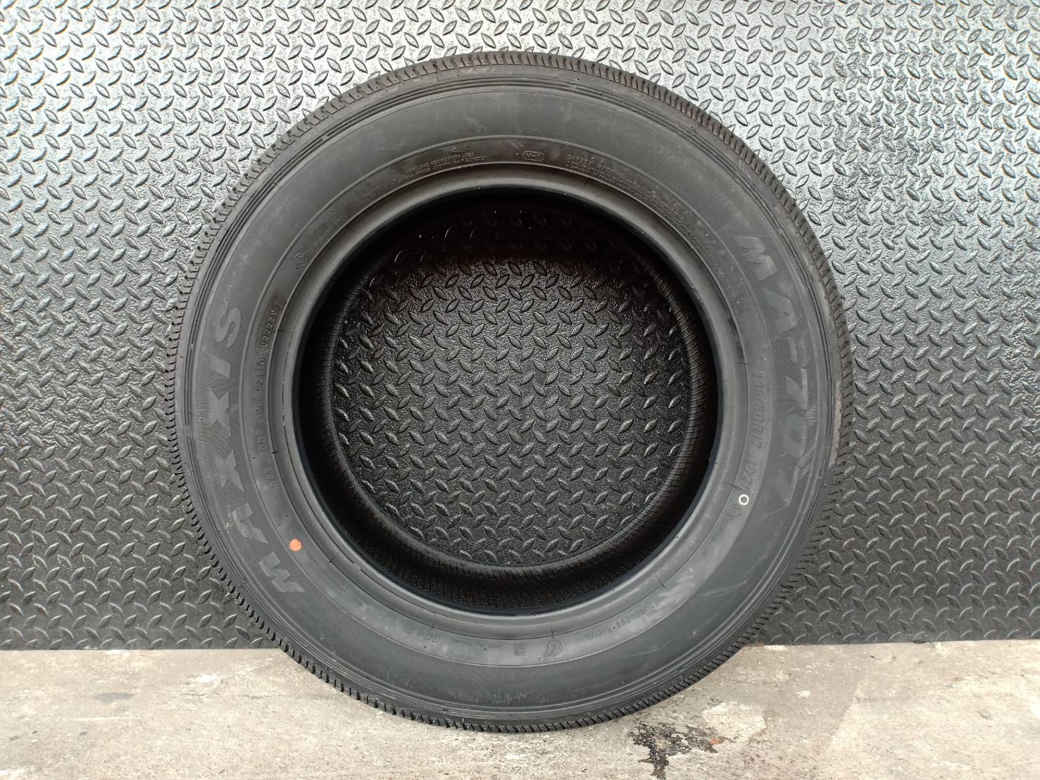 ยางใหม่ MAXXIS MA707 235/60-17 ราคาพิเศษ ปี19