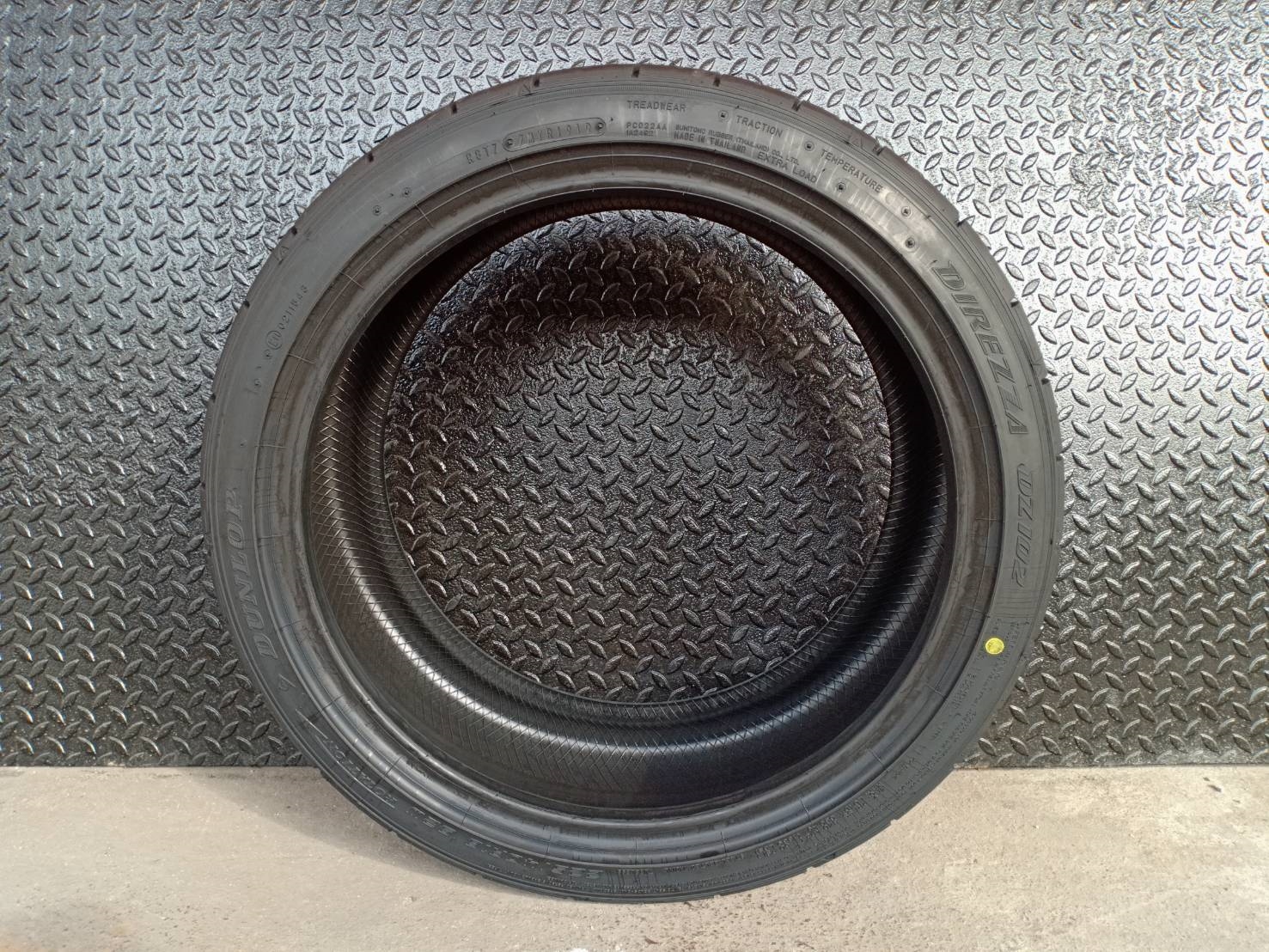 DUNLOP 225/40R18 DIREZZA DZ102 ราคาส่ง