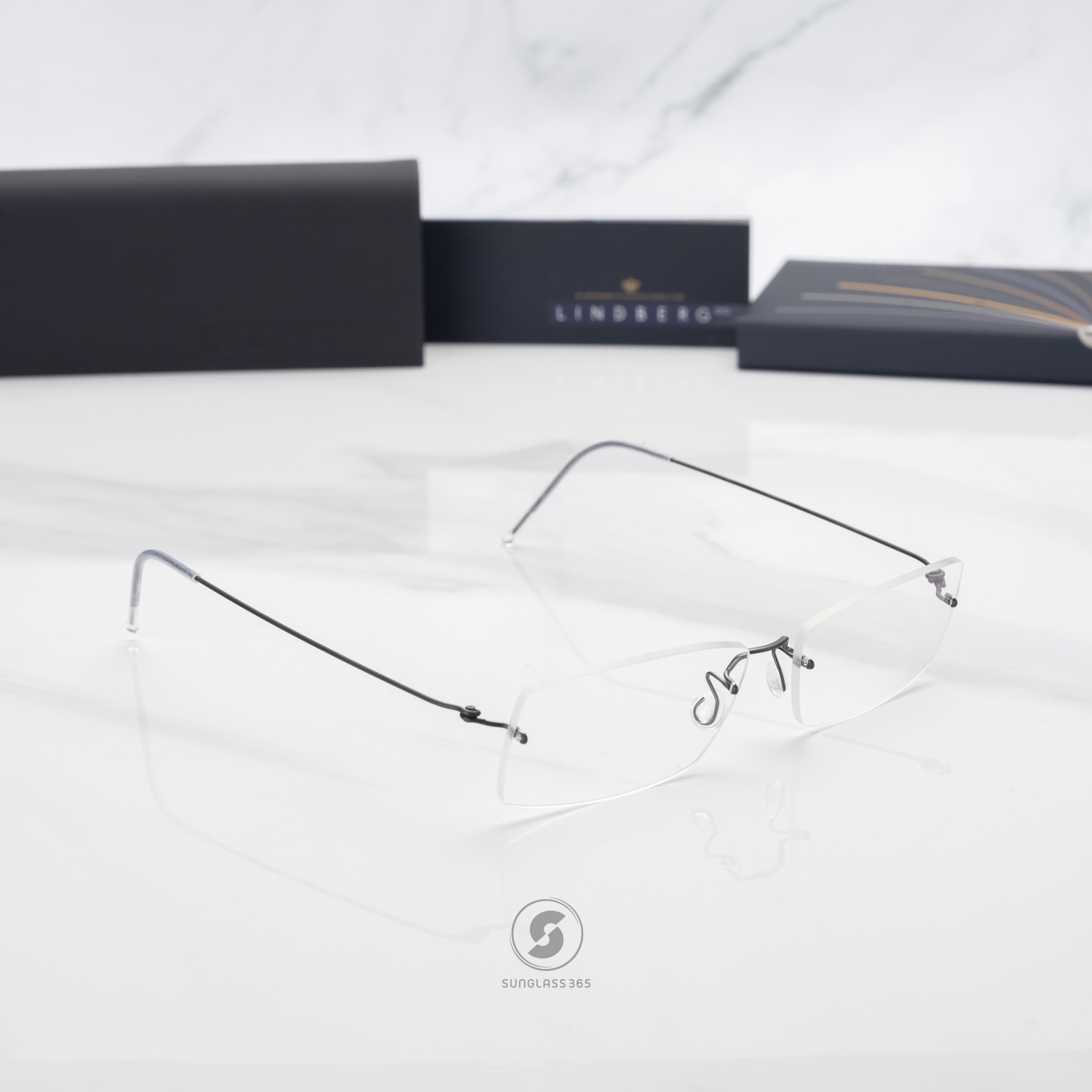 แว่นสายตา Lindberg Spirit Titanium SPI2147 13C86 083 U9