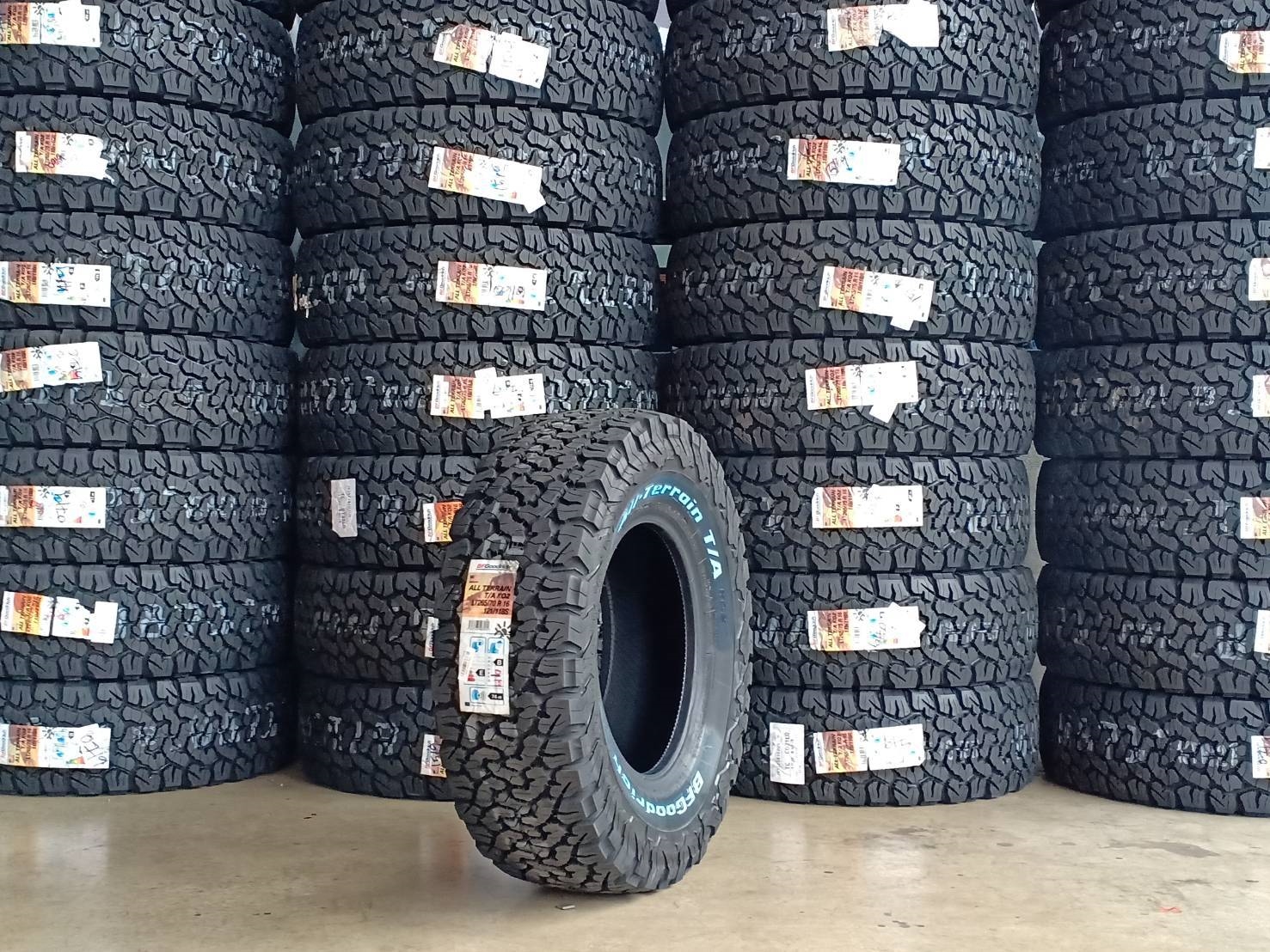 BF GOODRICH KO2 265/70-16 ปี19 USA ลดราคา