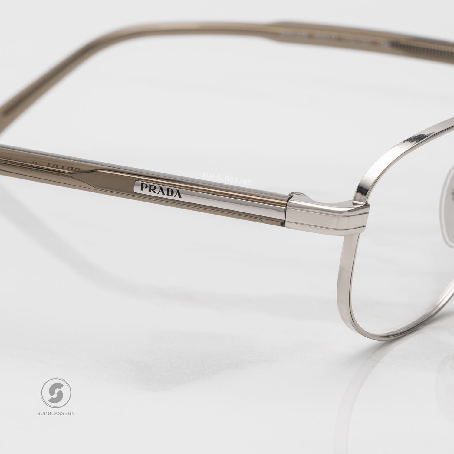 แว่นสายตา PRADA PRA56V 11U1O1