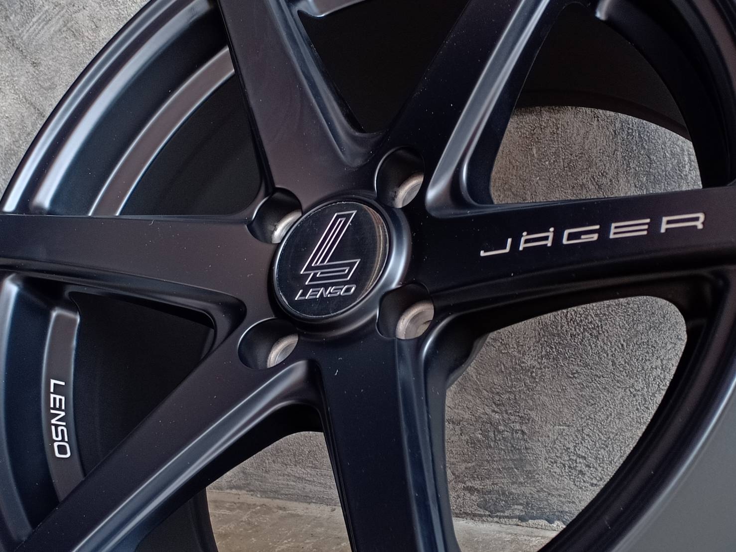 JAGER-CRAFT 15X7 4X100 +35 73/65 MBW