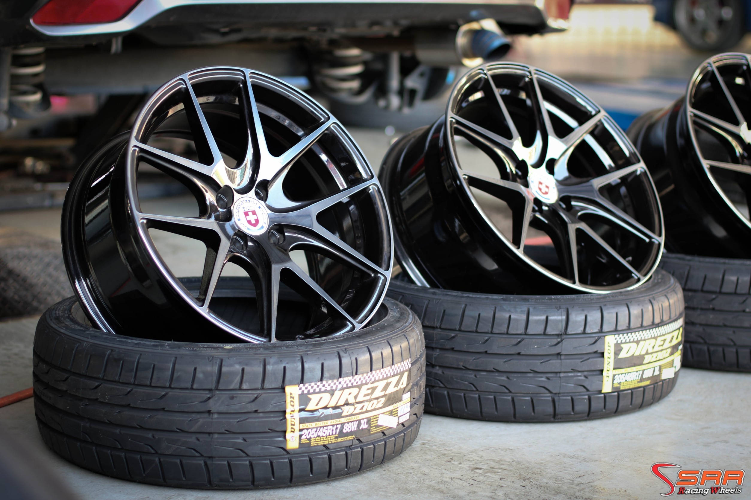 HRE ขอบ17 กว้าง7.5 4x100 offset+30
