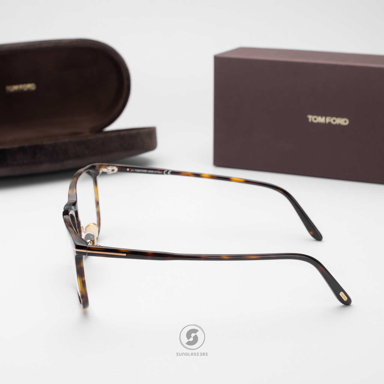 กรอบแว่น TOM FORD FT5699-B 052