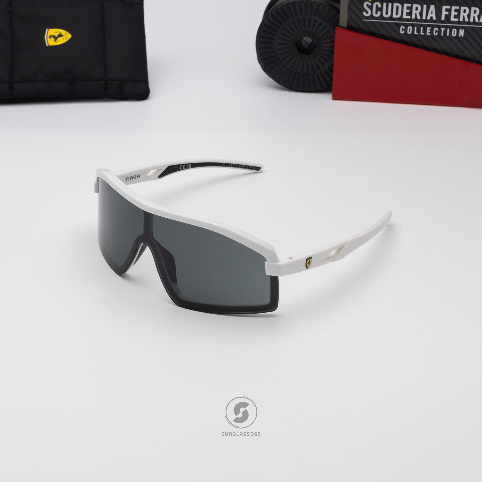 แว่นกันแดด Scuderia Ferrari FZ6010U 515/87