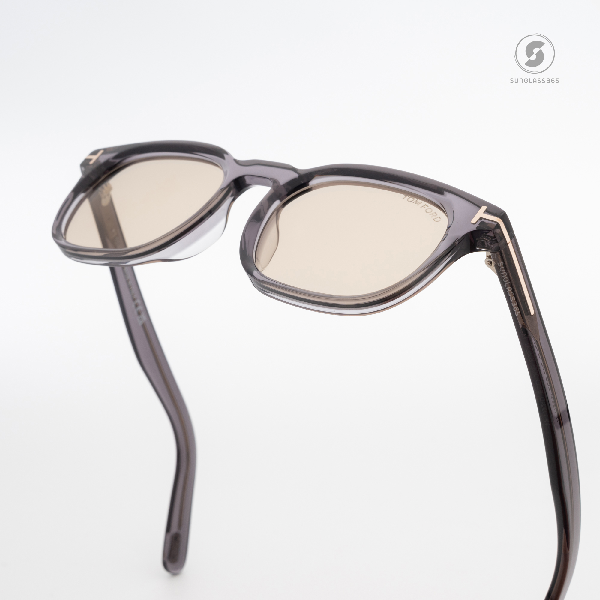 แว่นกันแดด TOM FORD TF1122-D 20E