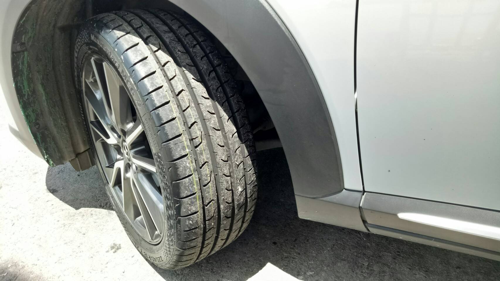 CONTINENTAL MC6 225/45-18 ใส่ CX3ราคาถูก