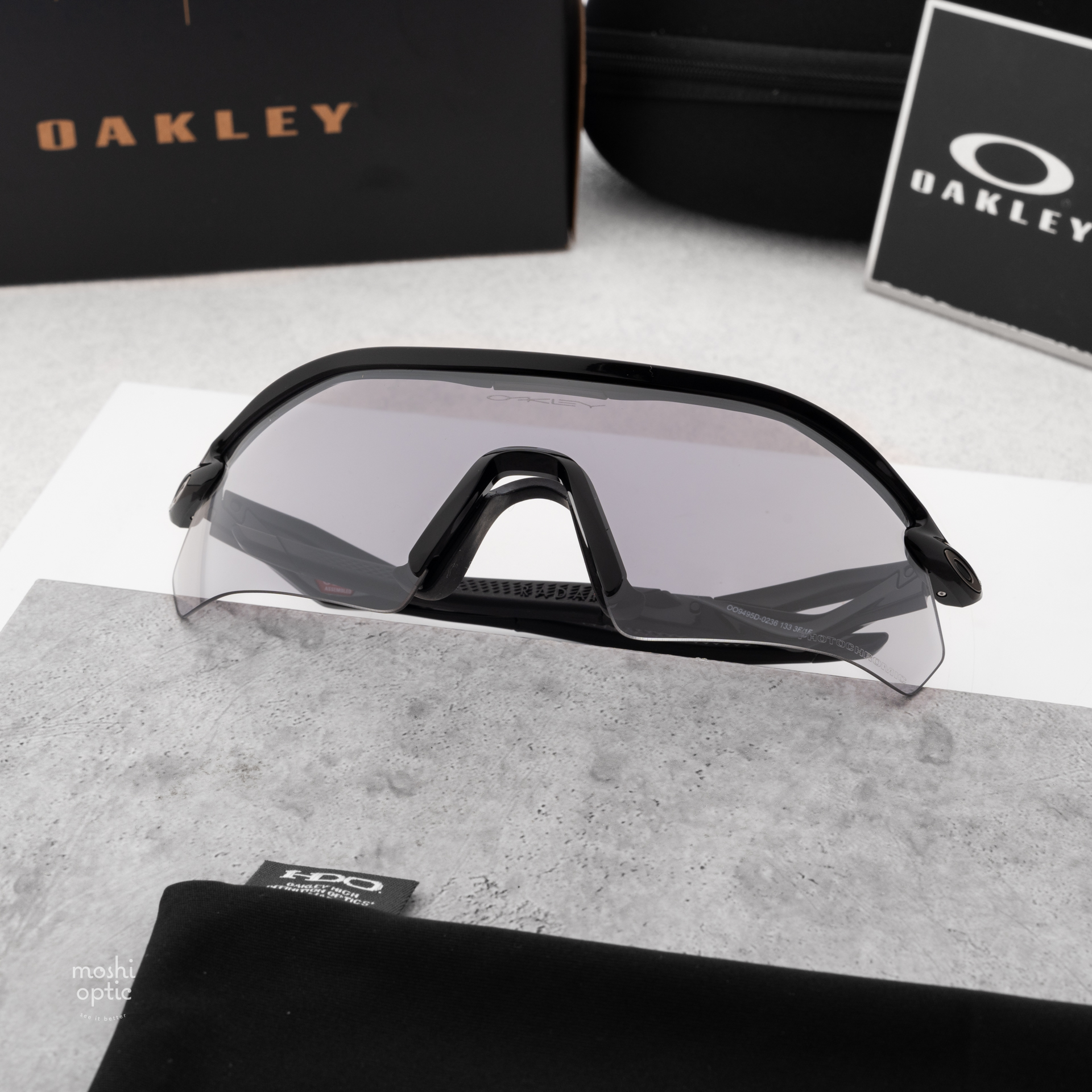 Oakley Radar Plate OO9495D-01 Matte Black Prizm Black Polarized