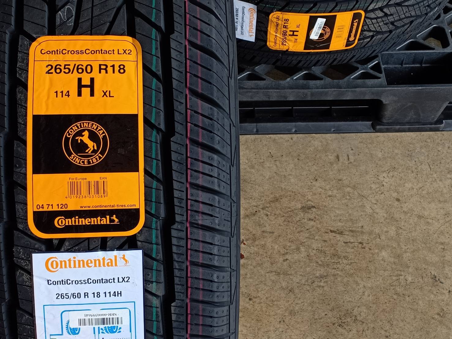 CONTINENTAL 265/60R18 CROSS CONTACT LX2 114H MADE IN MALAYSIA