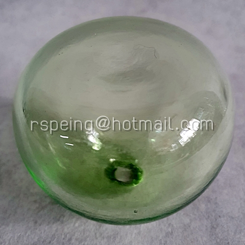 ขวดแก้วกลมสีเขียว Ryukyu Glass Craft Made in Okinawa Japan พร้อมกล่อง