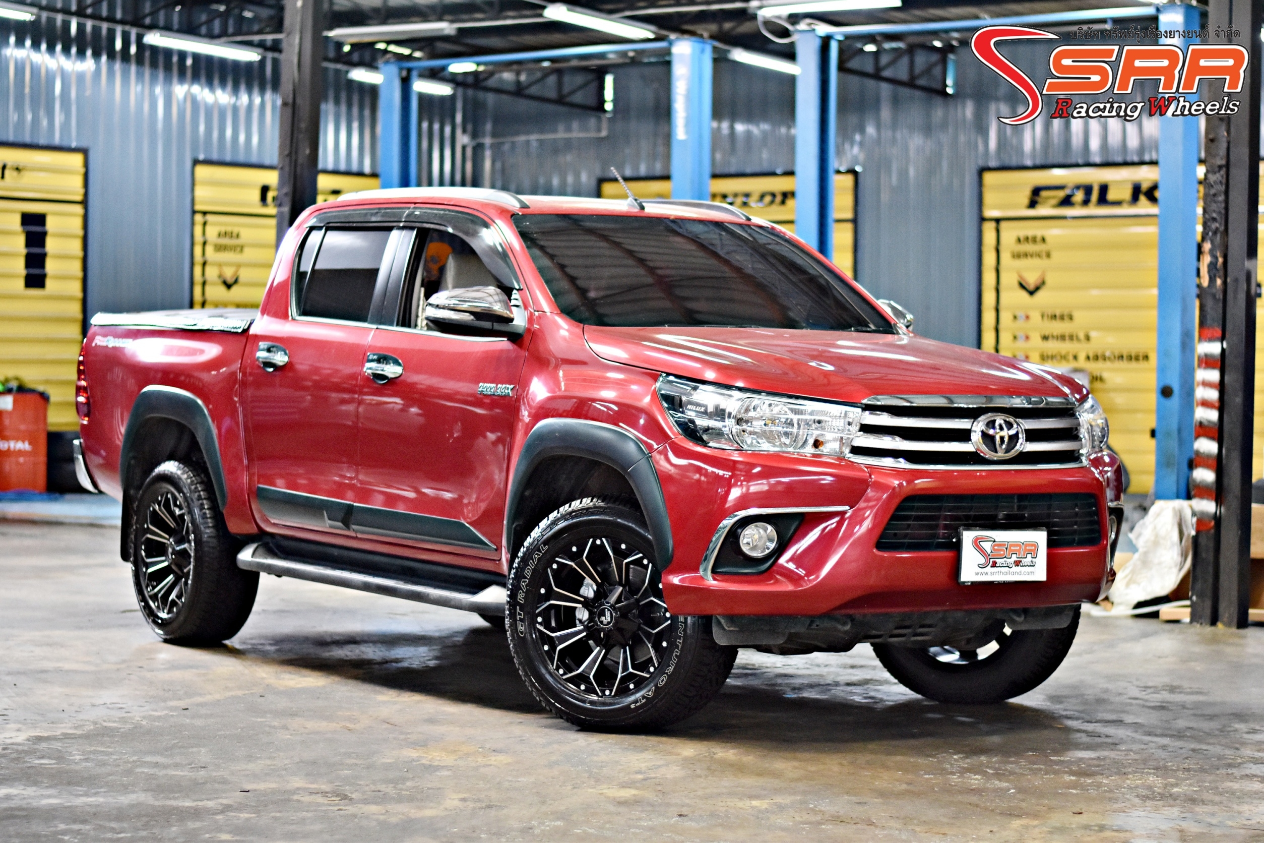 ล้อใหม่ ! TUFF สไตล์ออฟโรด ขอบ18 ล้อกว้าง9 PCD6x139.7 offset+18