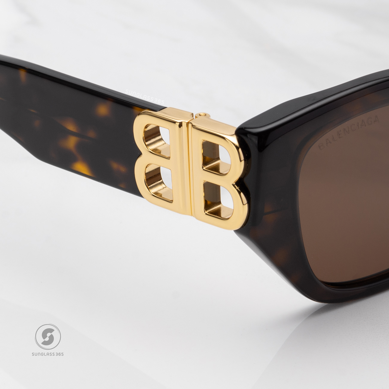 แว่นกันแดด Balenciaga BB0311SK 002