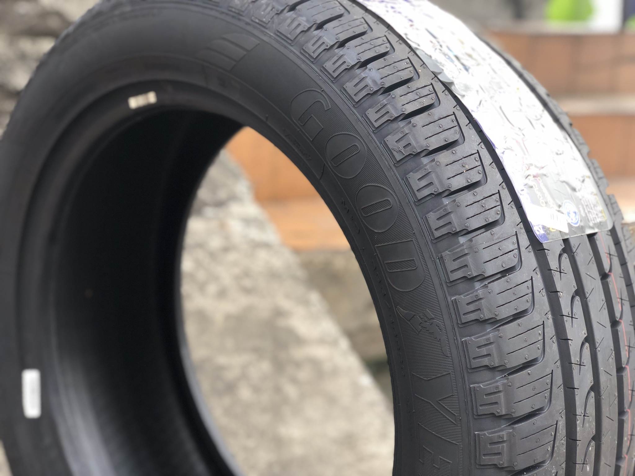 GOODYEAR Efficentgrip SUV 265/50-20 ราคาพิเศษ