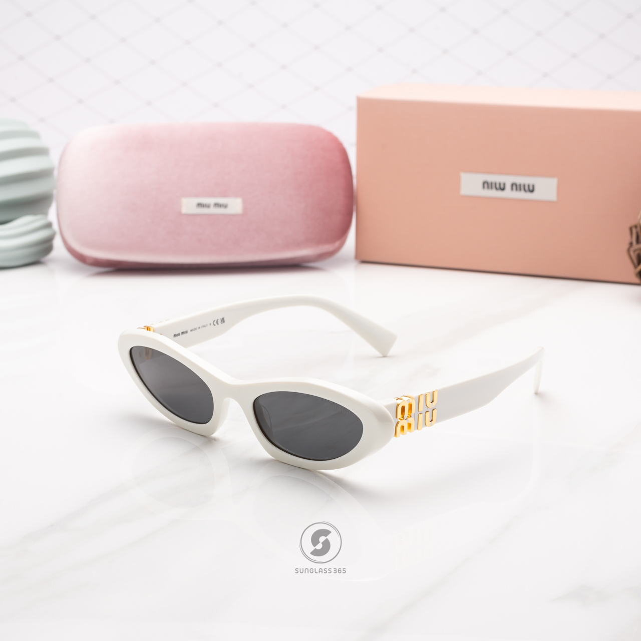 แว่นกันแดด Miu Miu MU09YS 1425S0