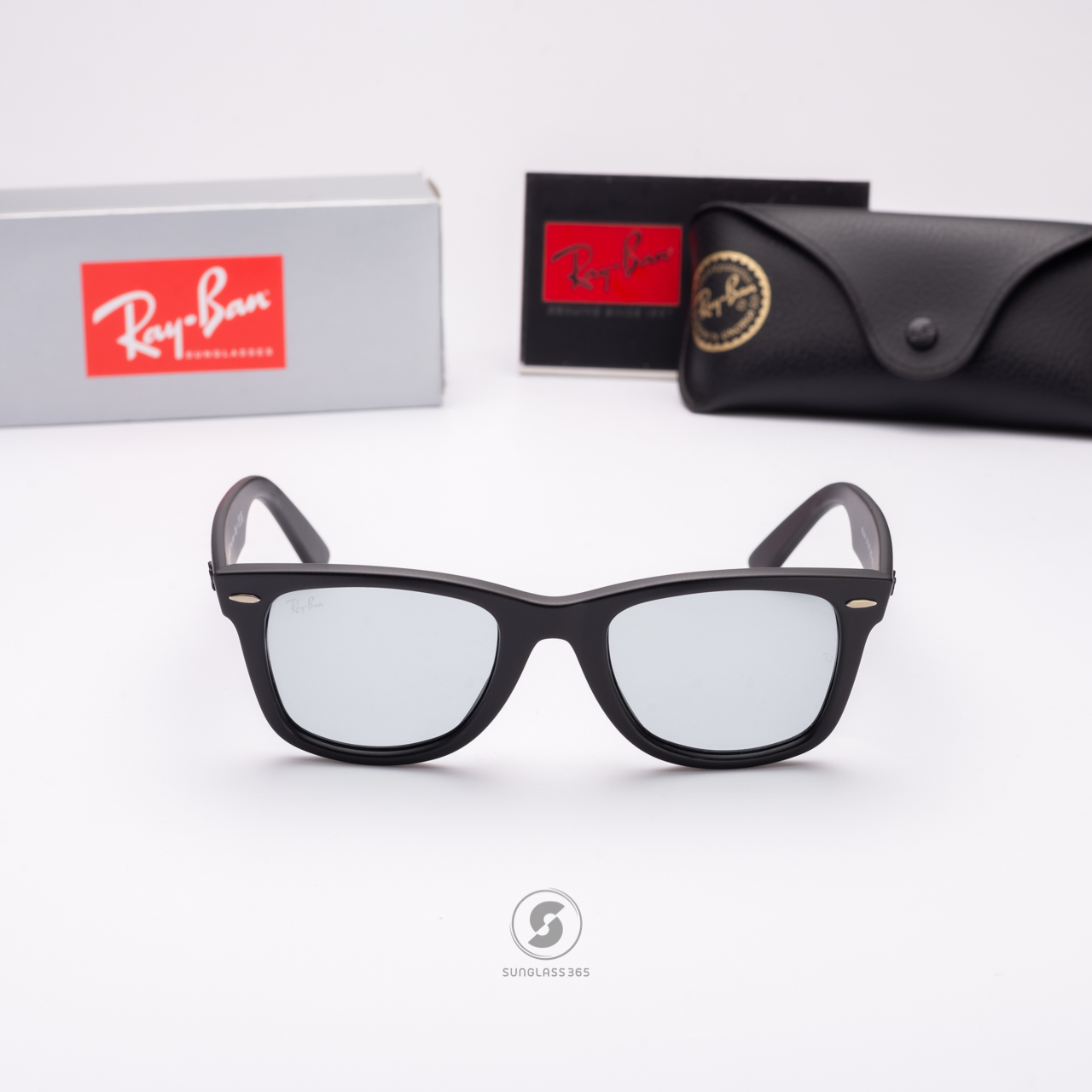 Ray Ban Wayfarer RB2140F 601S/R5 Matte Black Light Grey