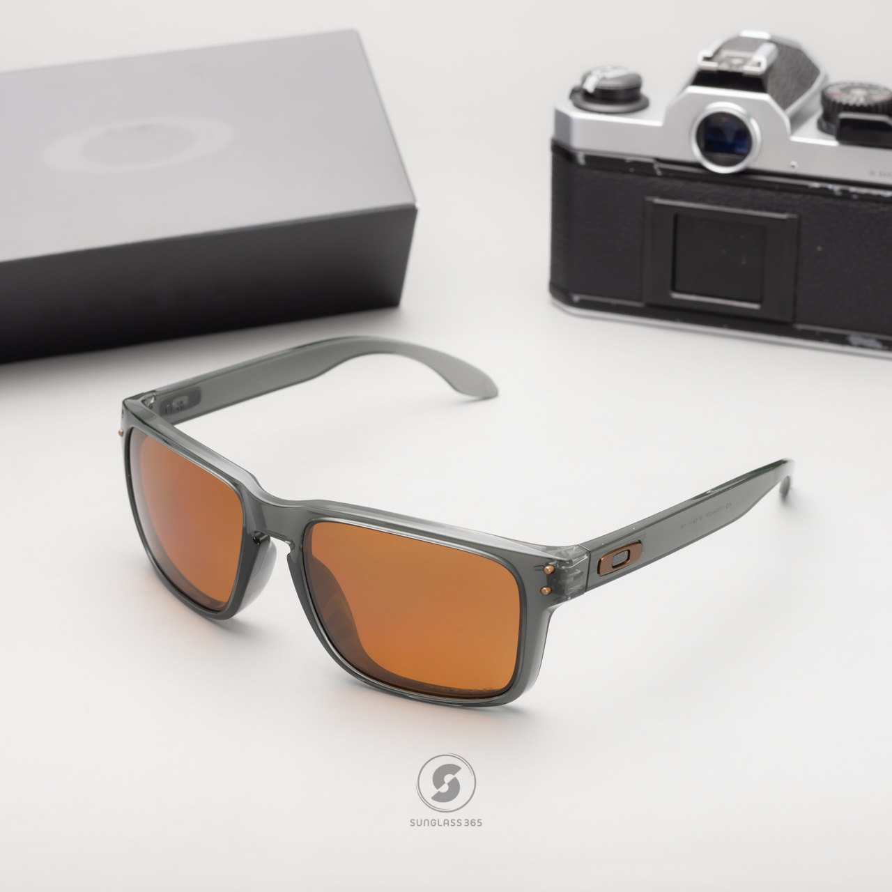 Oakley Holbrook(A) OO9244-62 Olive Ink Prizm Tungsten Polarized