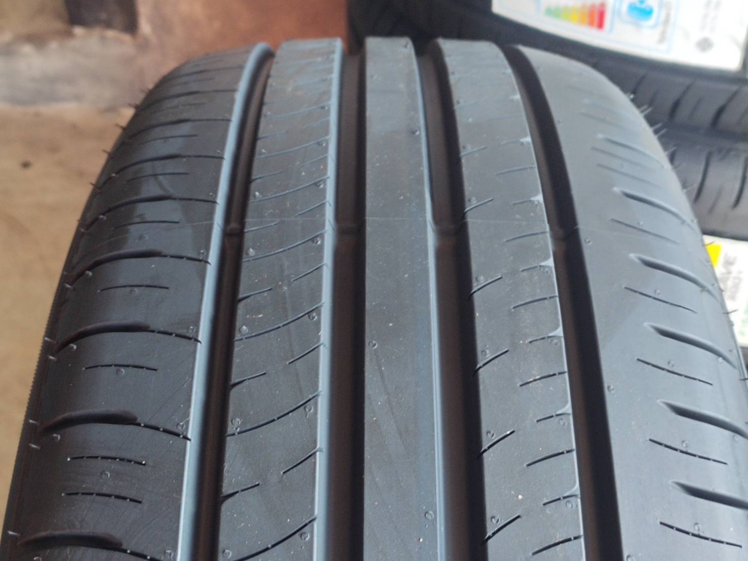 DUNLOP ENASAVE EC300 PLUS 215/55R17