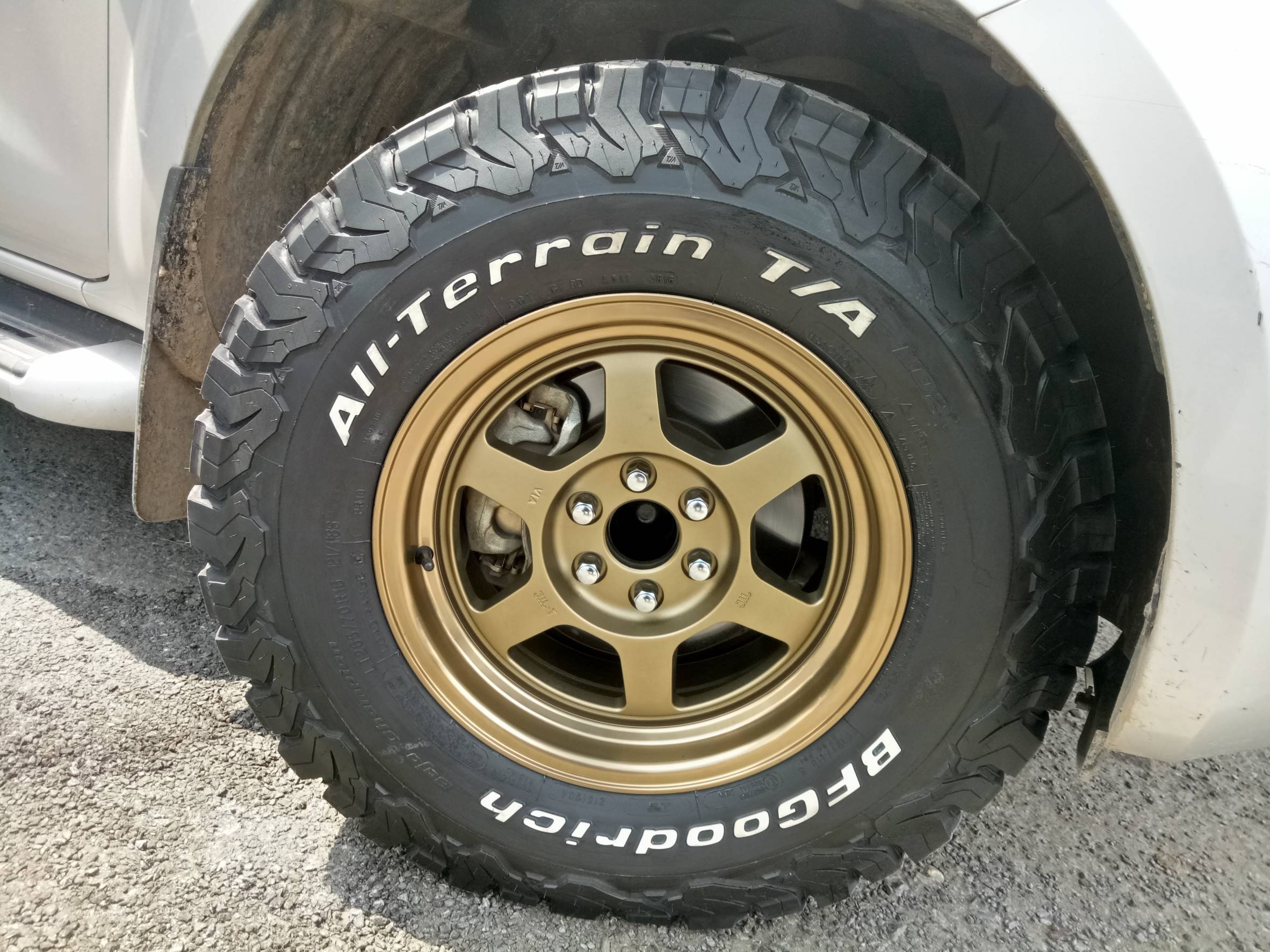 ล้อใหม่ TE37X ขอบ16 ใส่ นาวาร่า