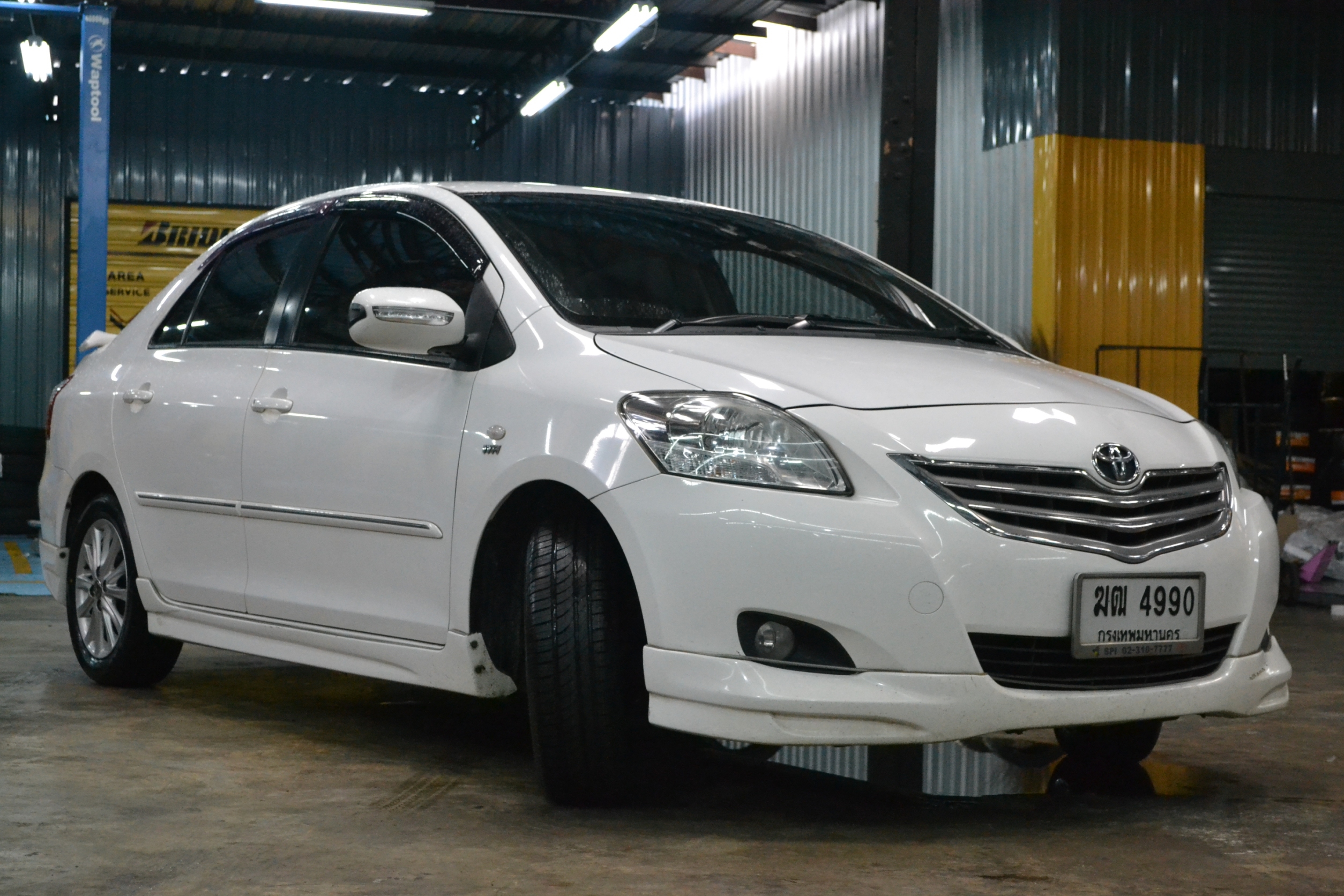 ยางใส่วีออส PIRELLI Cinturato P1 185/60R15ซื้อ2แถม2