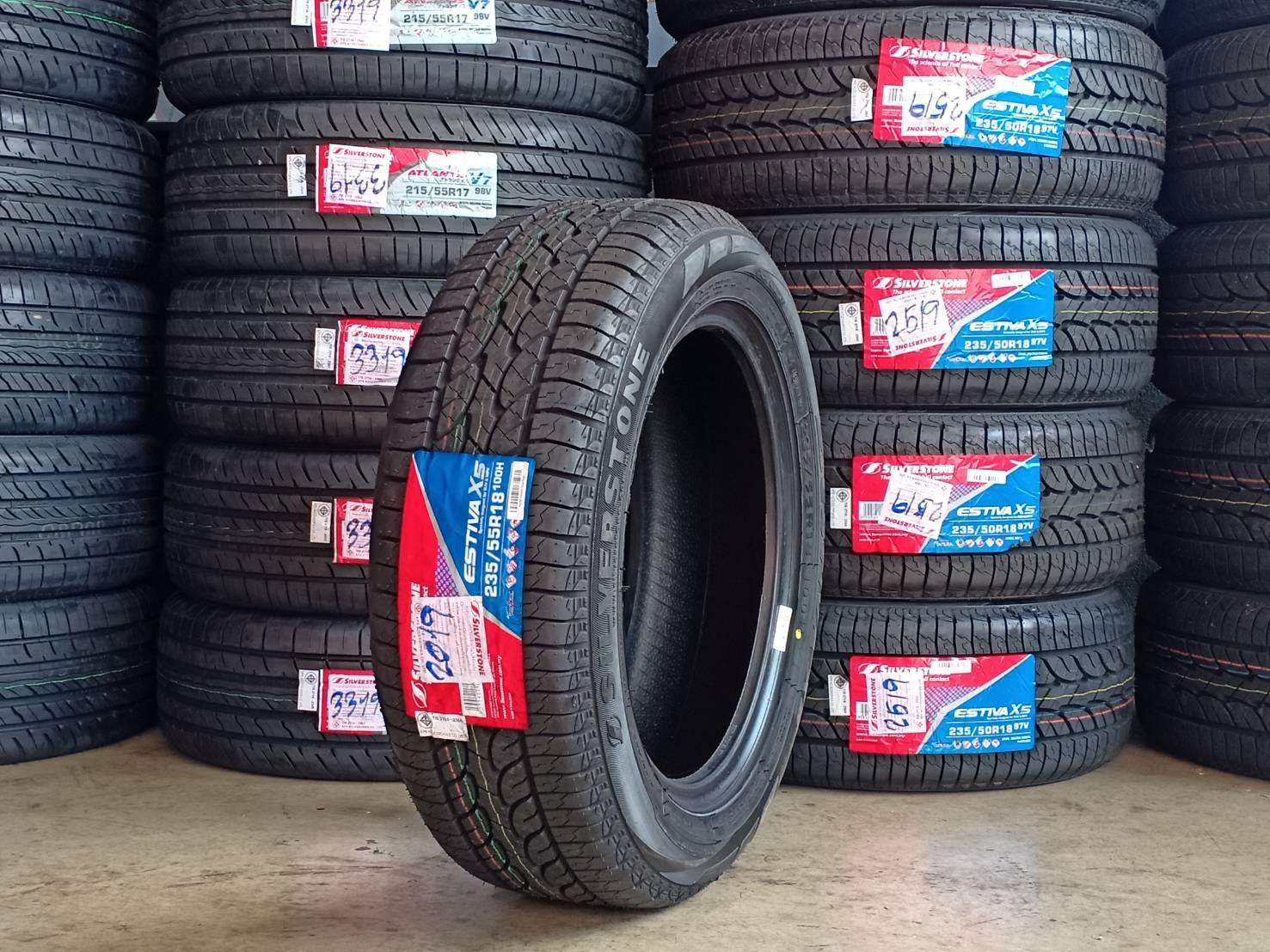 ยางใหม่ SILVERSTONE X5 235/55-18 ปี19 ราคาพิเศษ