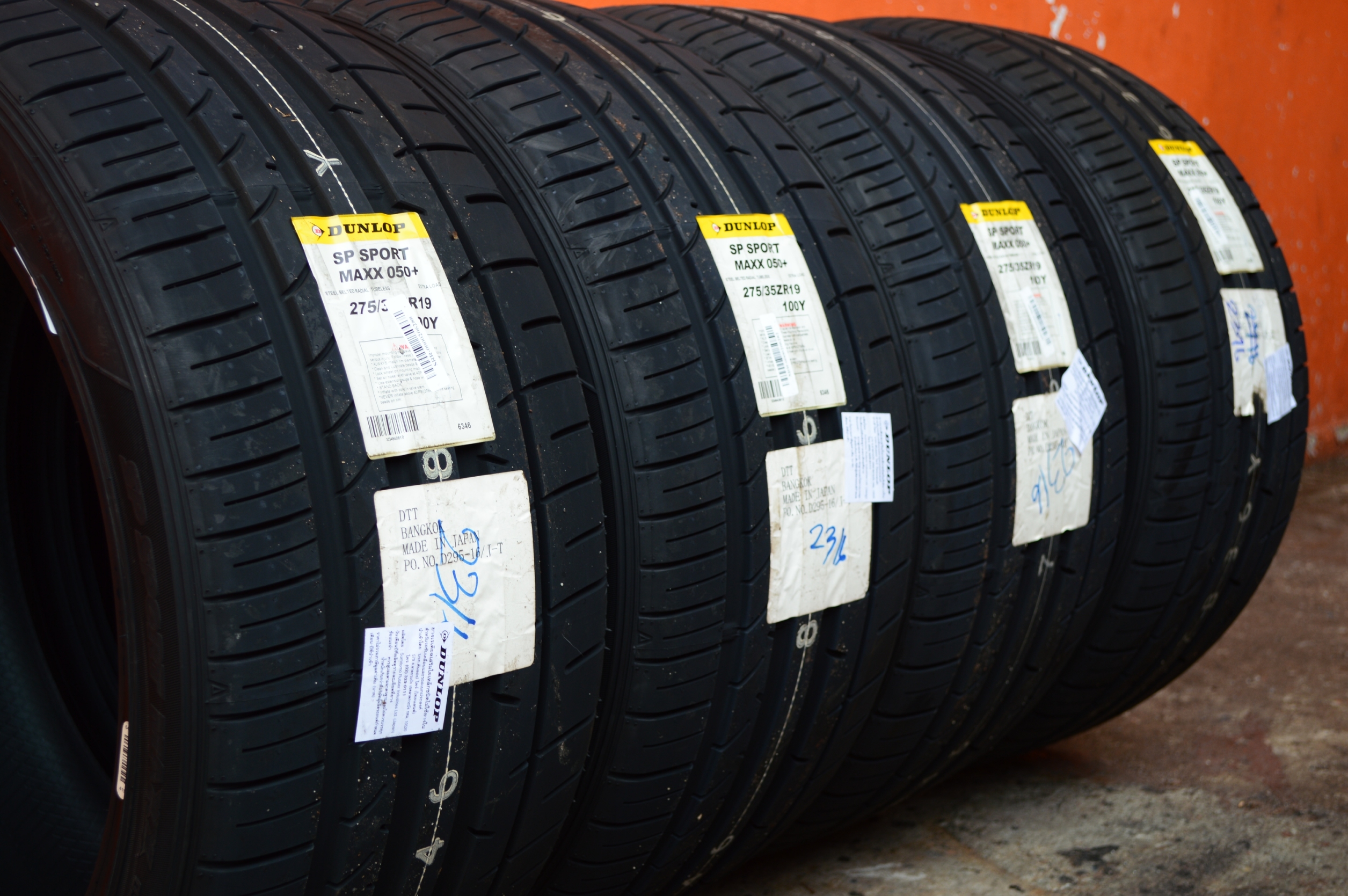 DUNLOP SP SPORT MAXX050+ 275W35S19