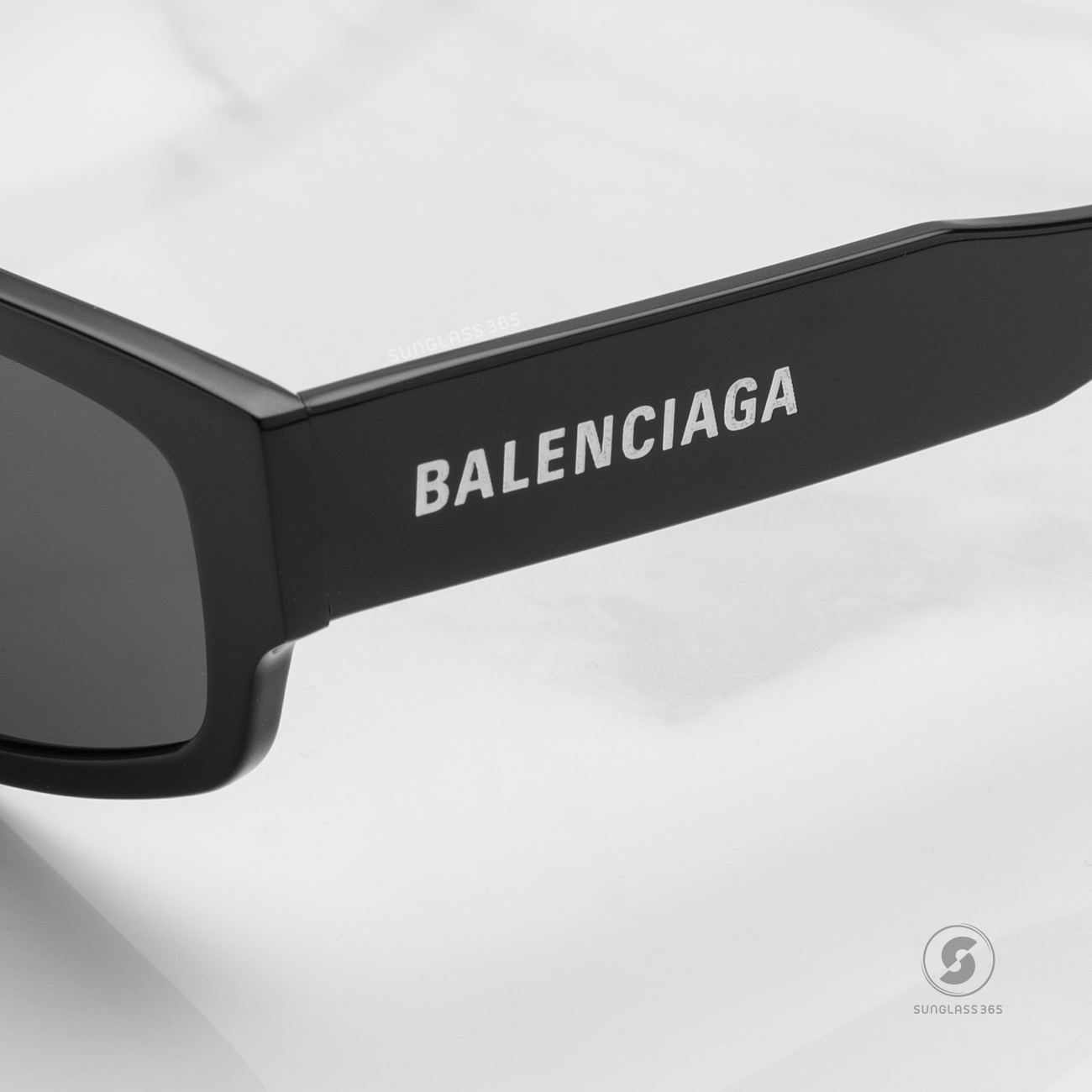 แว่นกันแดด Balenciaga BB0305S 001