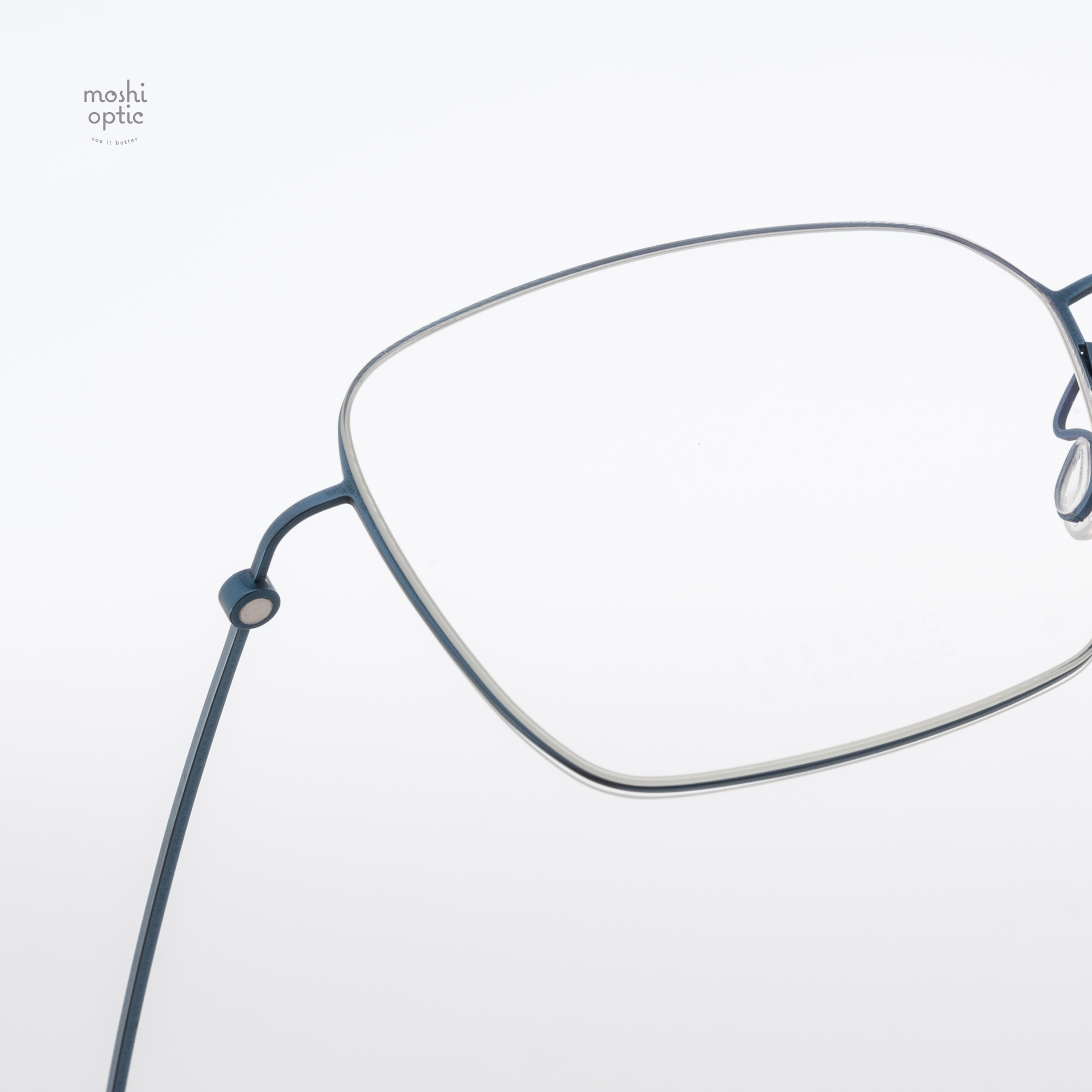 แว่นสายตา Lindberg Thintanium 097 15E2B 5535 T850 PU13