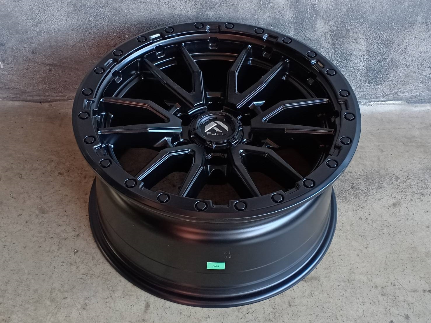 ล้อแท้ FUEL REBEL ขอบ18 มาใหม่ ราคาพิเศษ