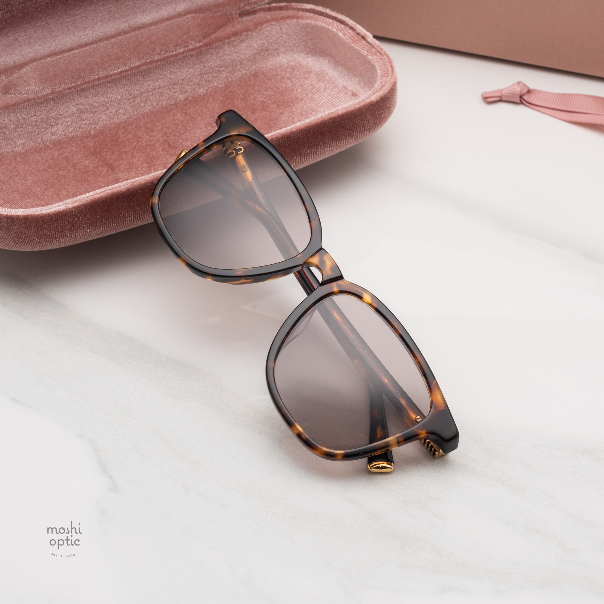 แว่นกันแดด Miu Miu MUB03SF 14L20I