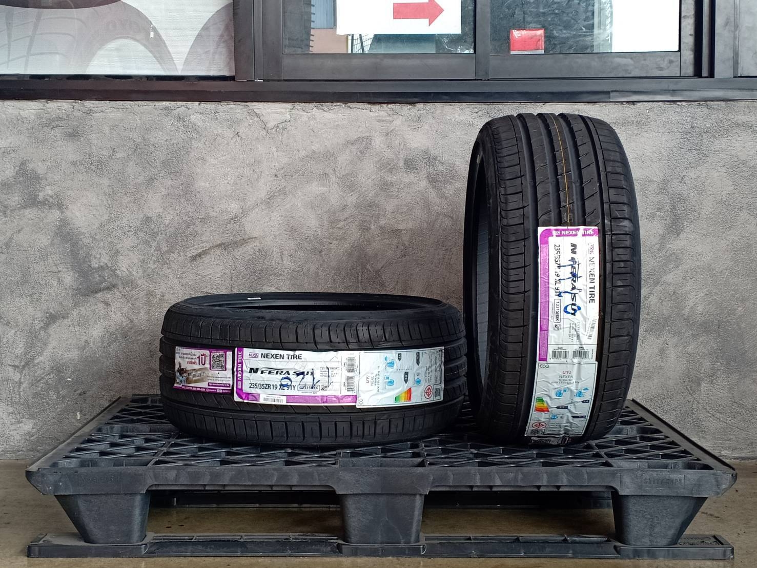 NEXEN 235/35ZR19 N FERA SU1 91Y MADE IN KOREA