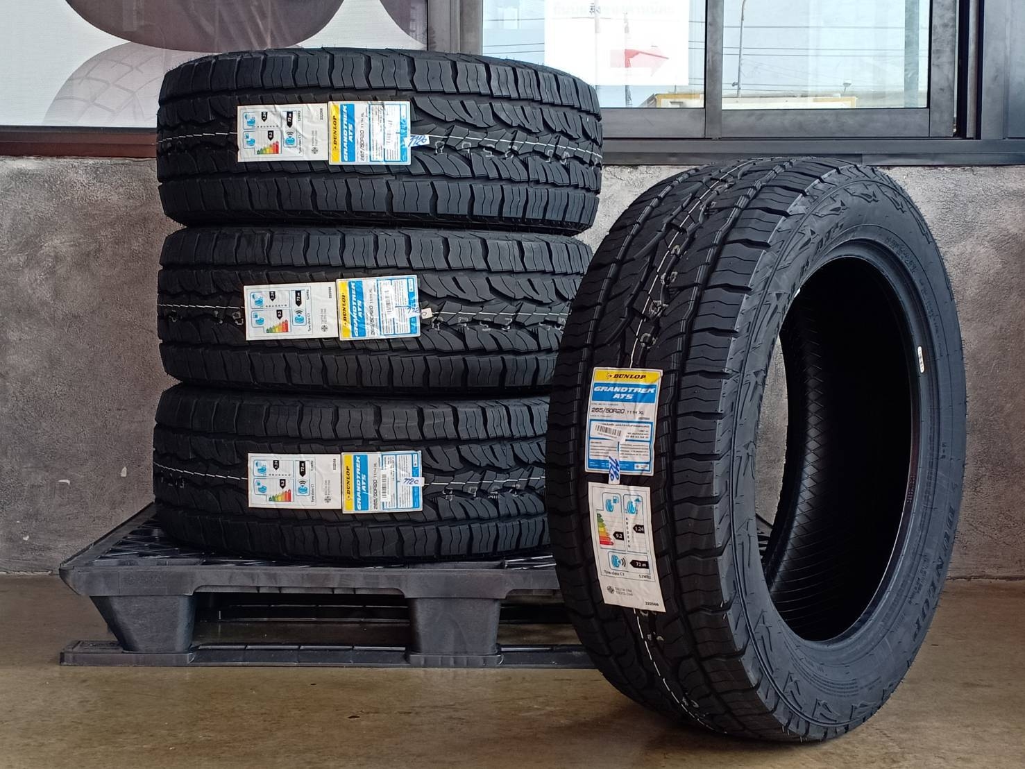 DUNLOP 265/50R20 GRANDTREK AT5 111H XL MADE IN THAILAND