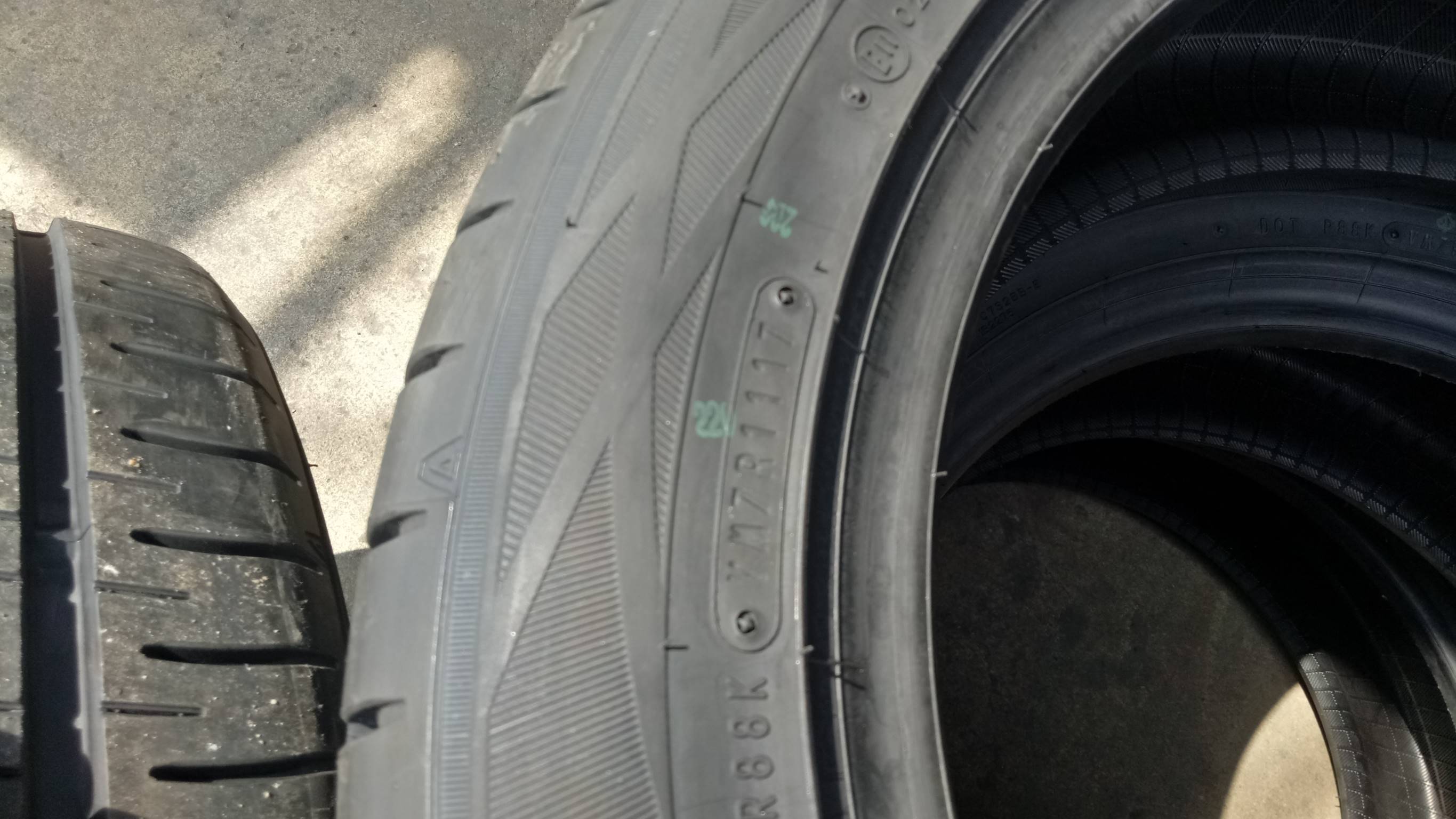 DUNLOP SP TOURING R1 โปรโมชั่น ซื้อ2แถม2