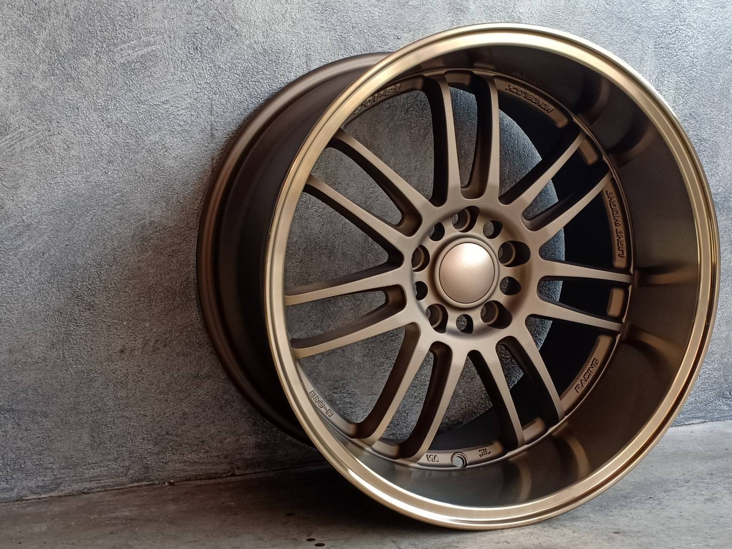 ล้อแม็ก ZRE 18X9.5 / 10.5 5X114.3 ET+15 BZ