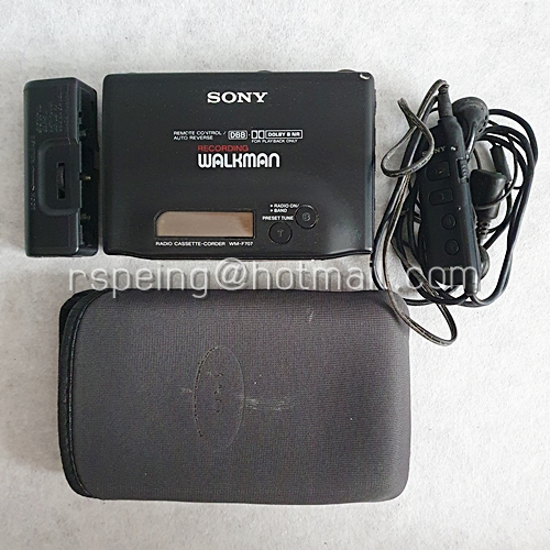เครื่องเล่นเทป-วิทยุ Sony WM-F707 Radio Cassette-Corder พร้อมซองใส่และหูฟังรีโมท