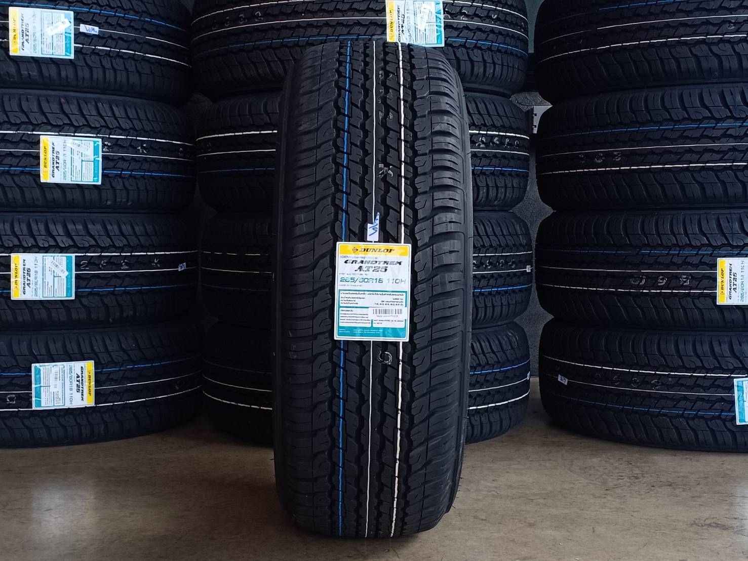 ยางเข้าใหม่ DUNLOP AT25 265/60R18 110H (ปี19)