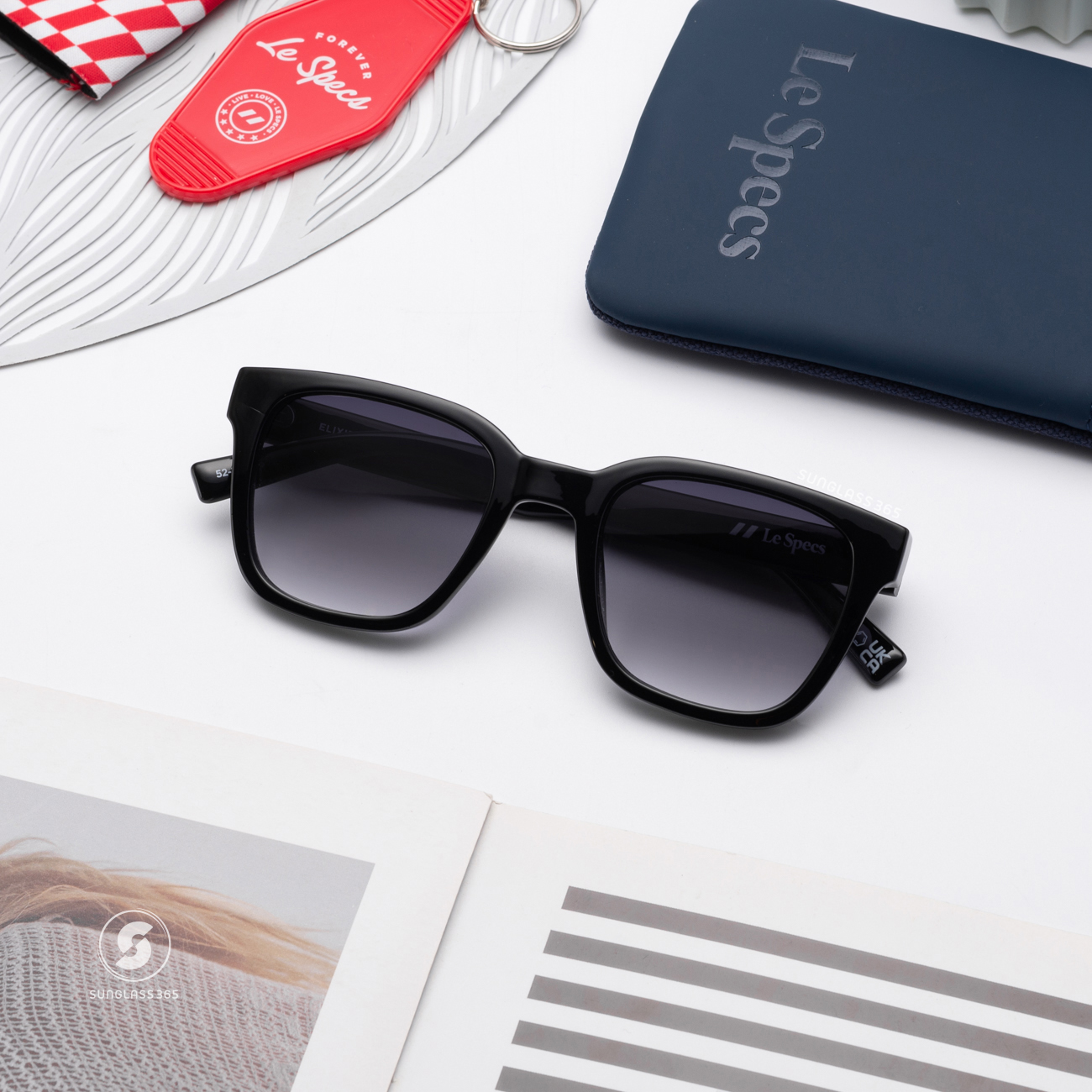 แว่นกันแดด Le Specs LSP2452352 Elixir Black