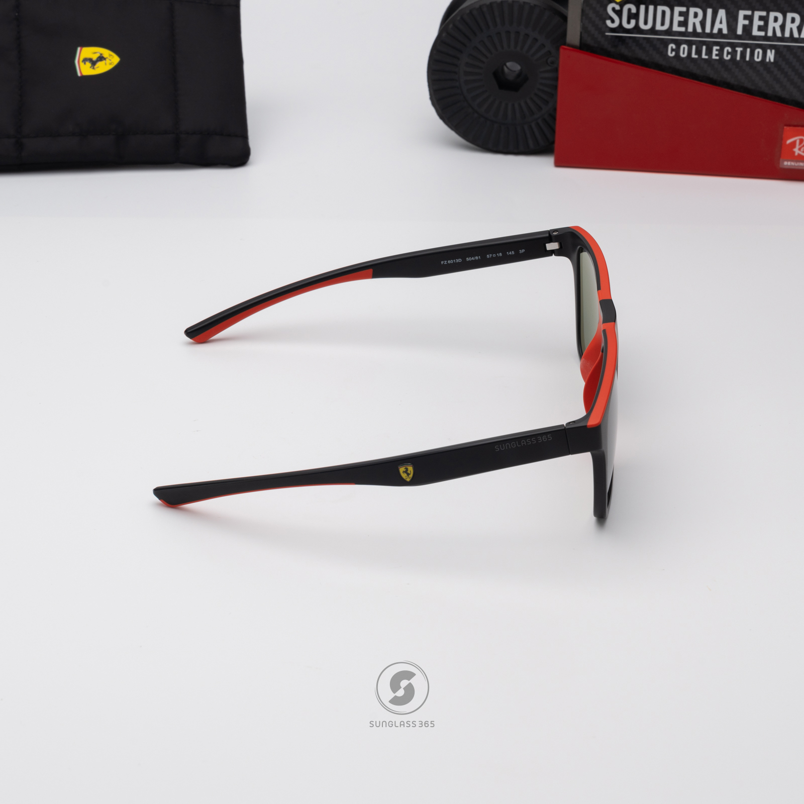 แว่นกันแดด Scuderia Ferrari FZ6013D 504/81