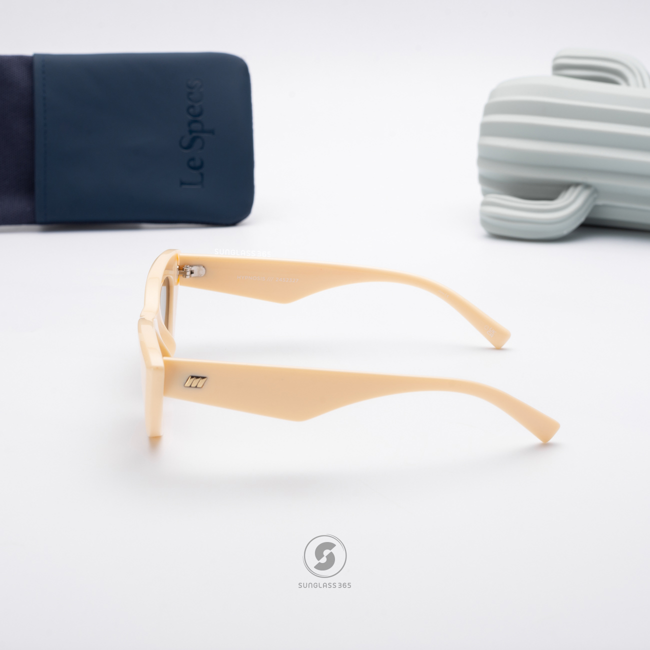 แว่นกันแดด Le Specs LSP2452327 HYPNOSIS Ivory