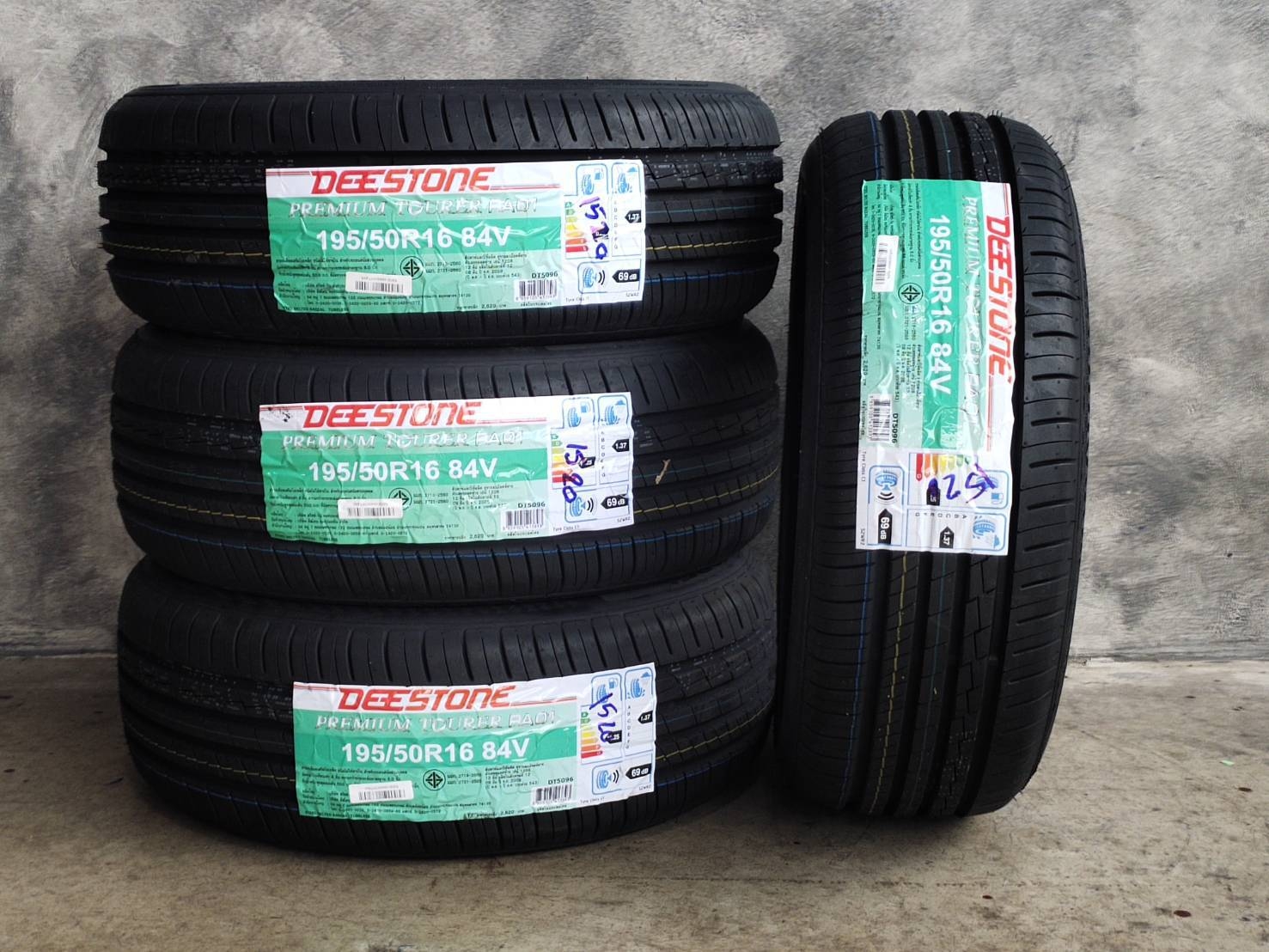 DEESTONE PREMIUM TOURER RA01 195/50R16