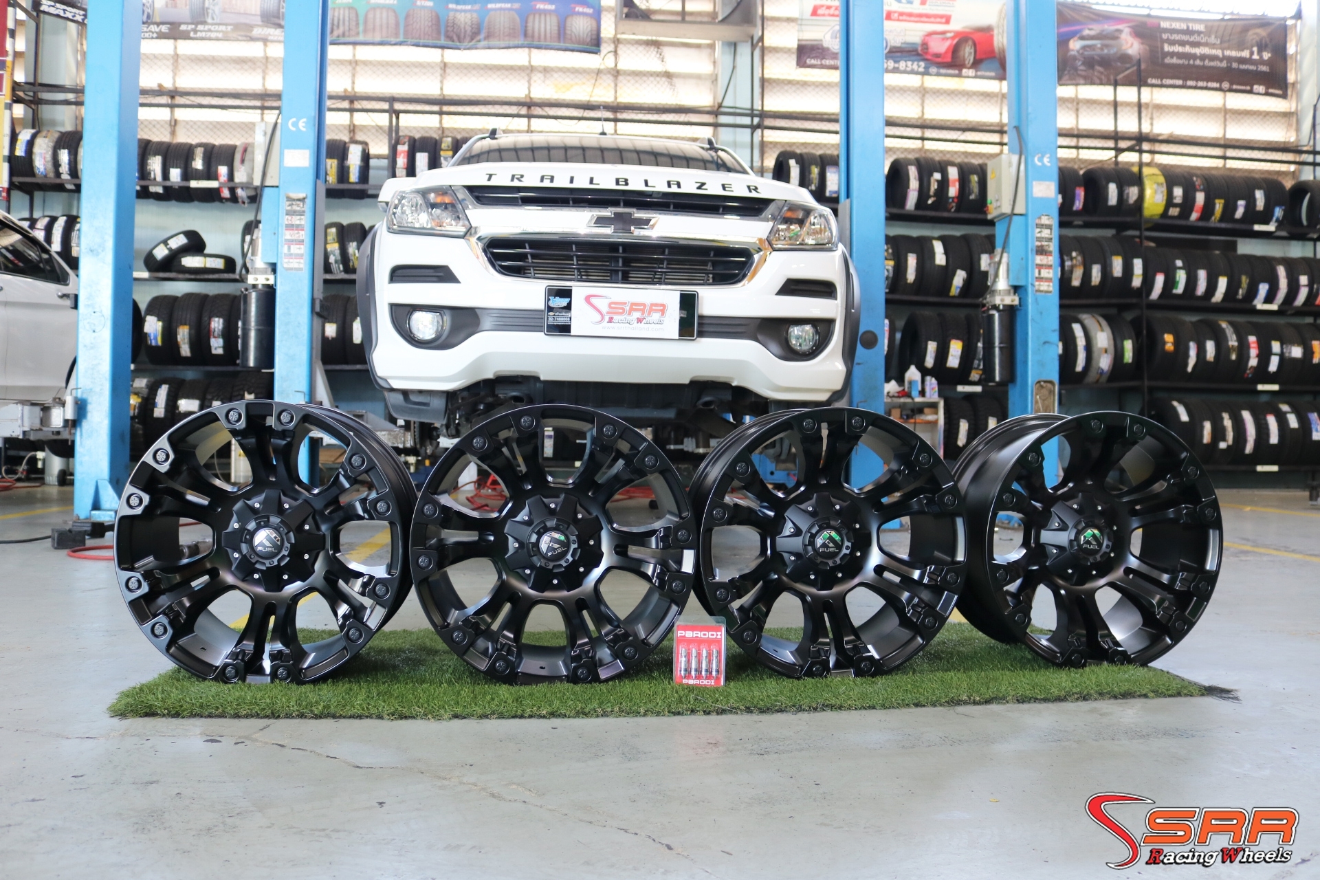 FUEL VAPOR ล้อแม็กซ์แท้ ขอบ20 กว้าง10 PCD12x135-139.7 (offset-18)