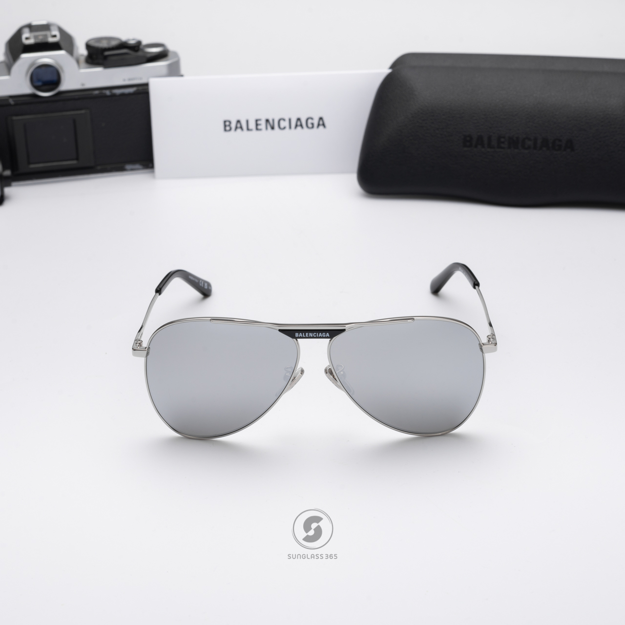 แว่นกันแดด Balenciaga BB0244S 002